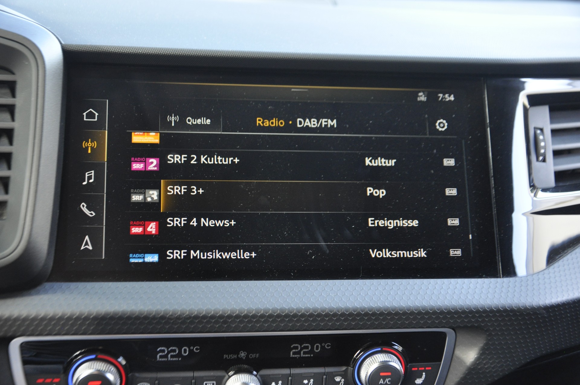 AUDI A1 Sportback 30 TFSI S Line S-tronic-image-12