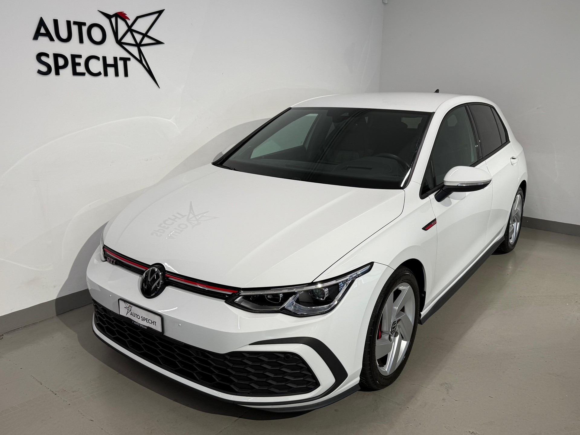 VW Golf 2.0 TSI GTI DSG-image-0