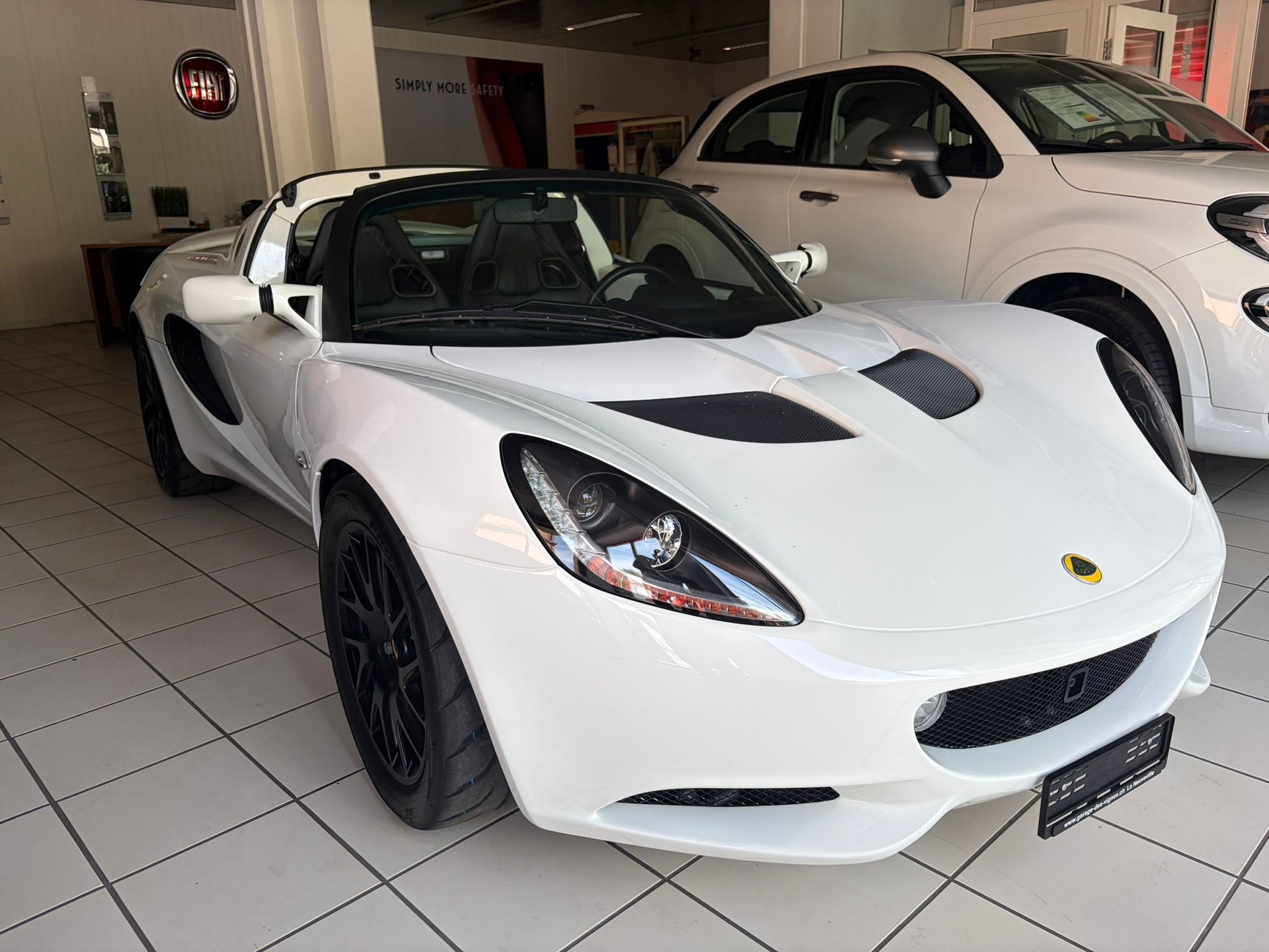 LOTUS Elise S-image-1