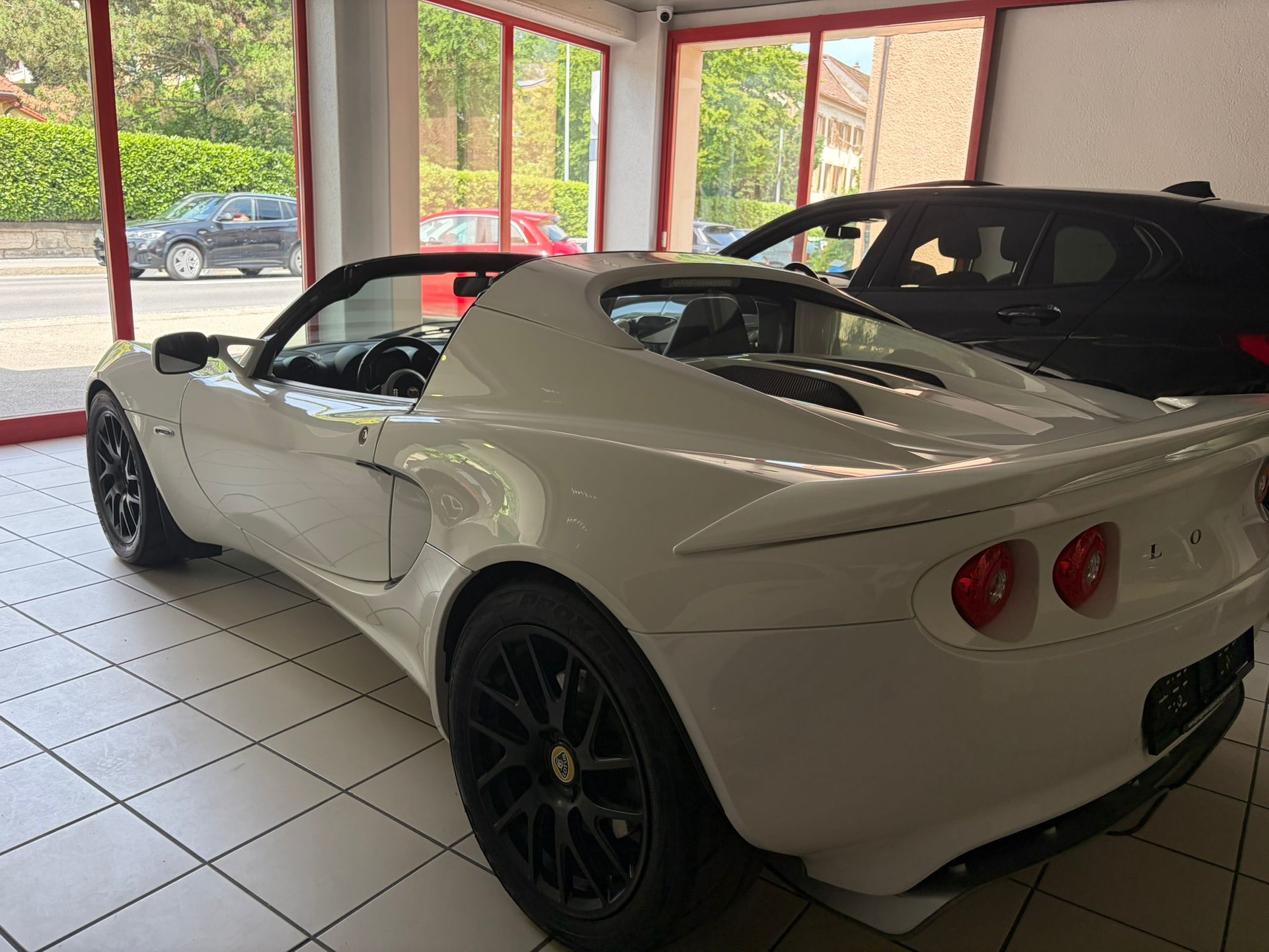 LOTUS Elise S-image-3