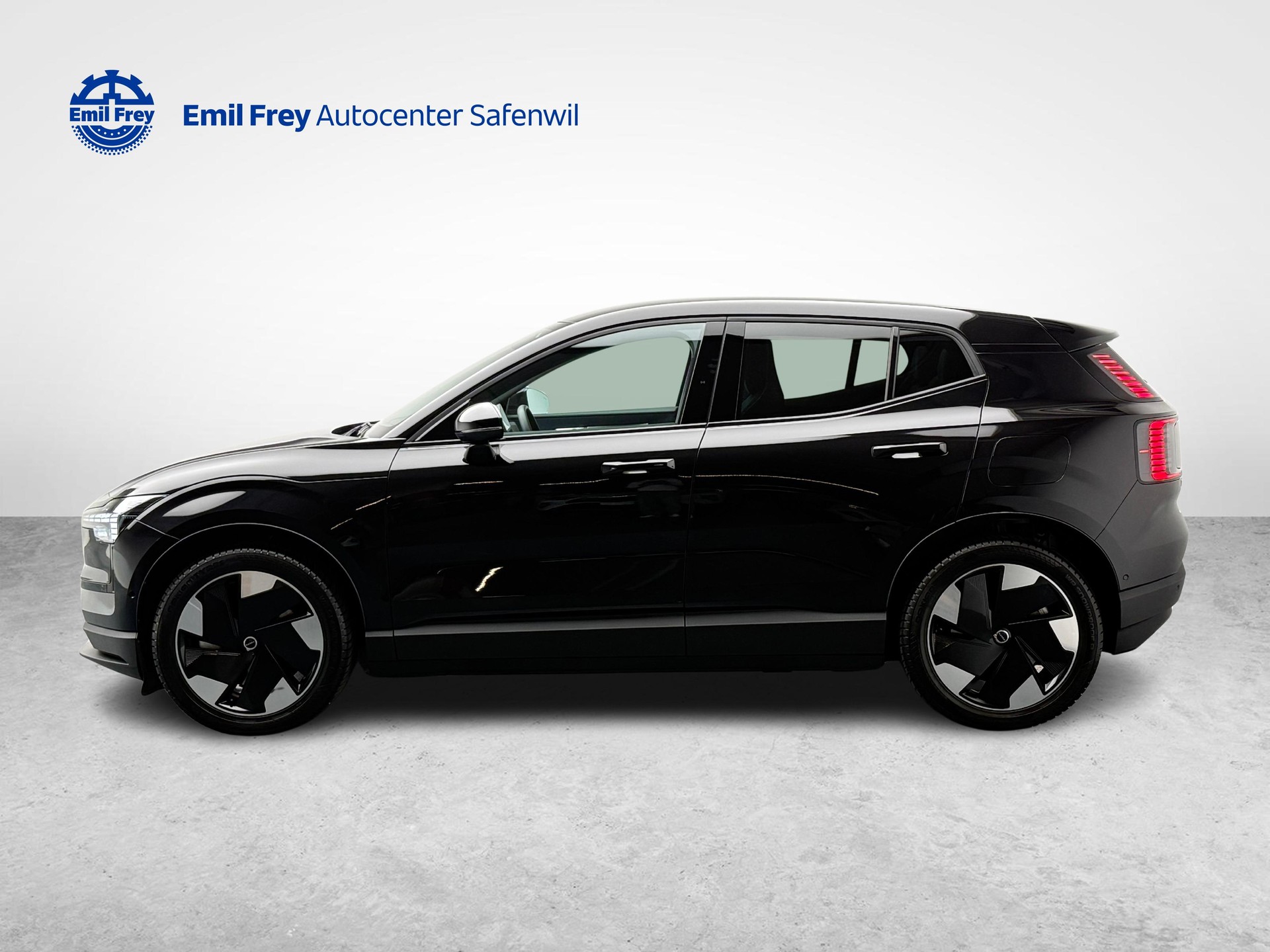 VOLVO EX30 E60 Twin Ultra Performance AWD-showroom-element-1