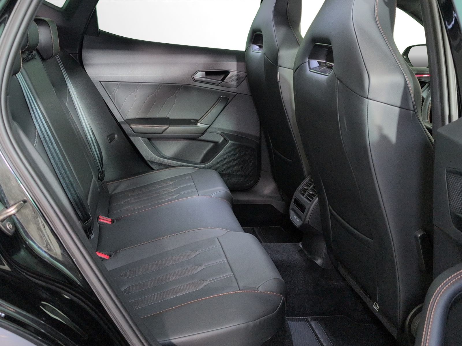 CUPRA Formentor 1.4 e-HYBRID pHEV VZ DSG-image-8