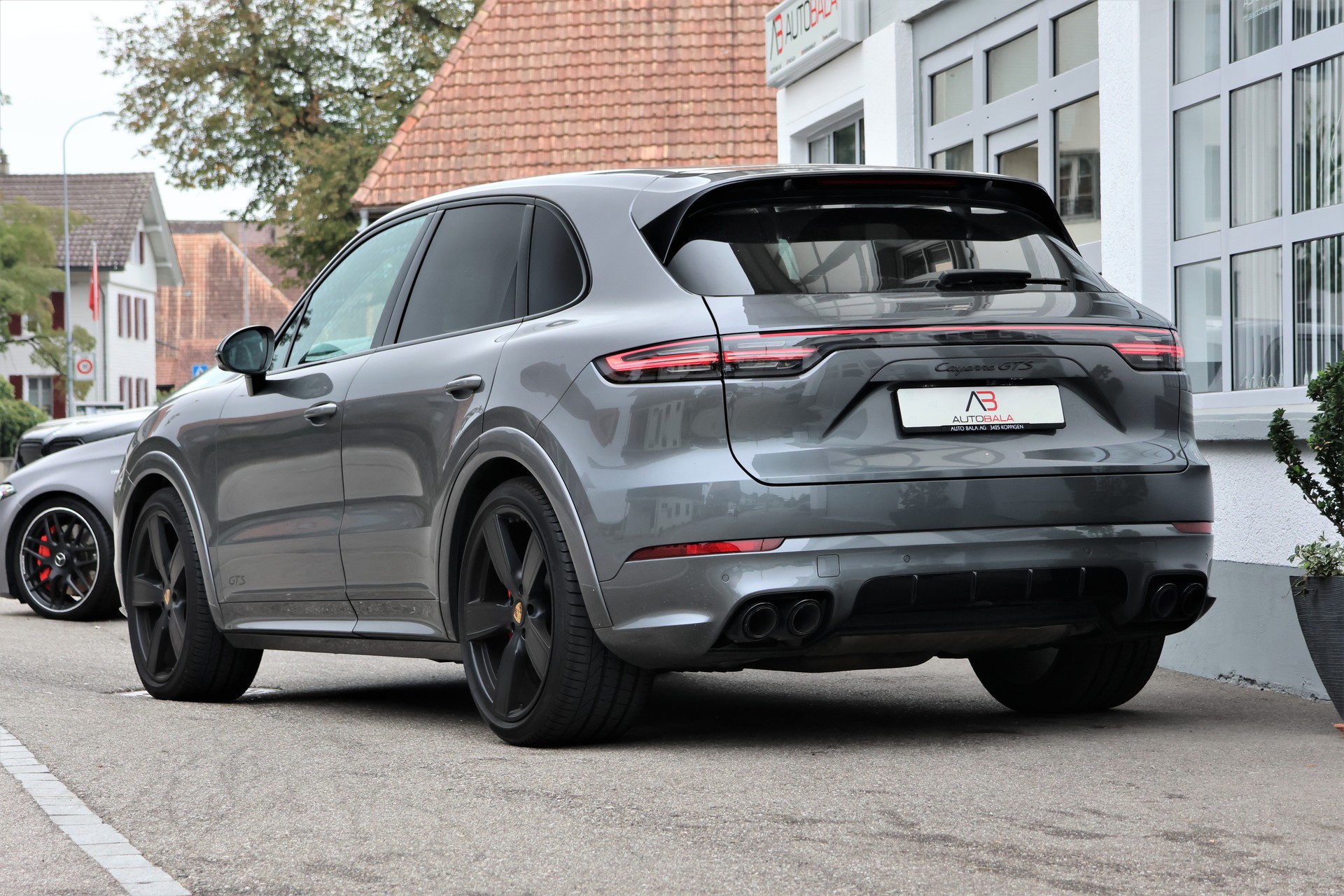 PORSCHE Cayenne GTS (CH) "2+2y Approved"-showroom-element-2