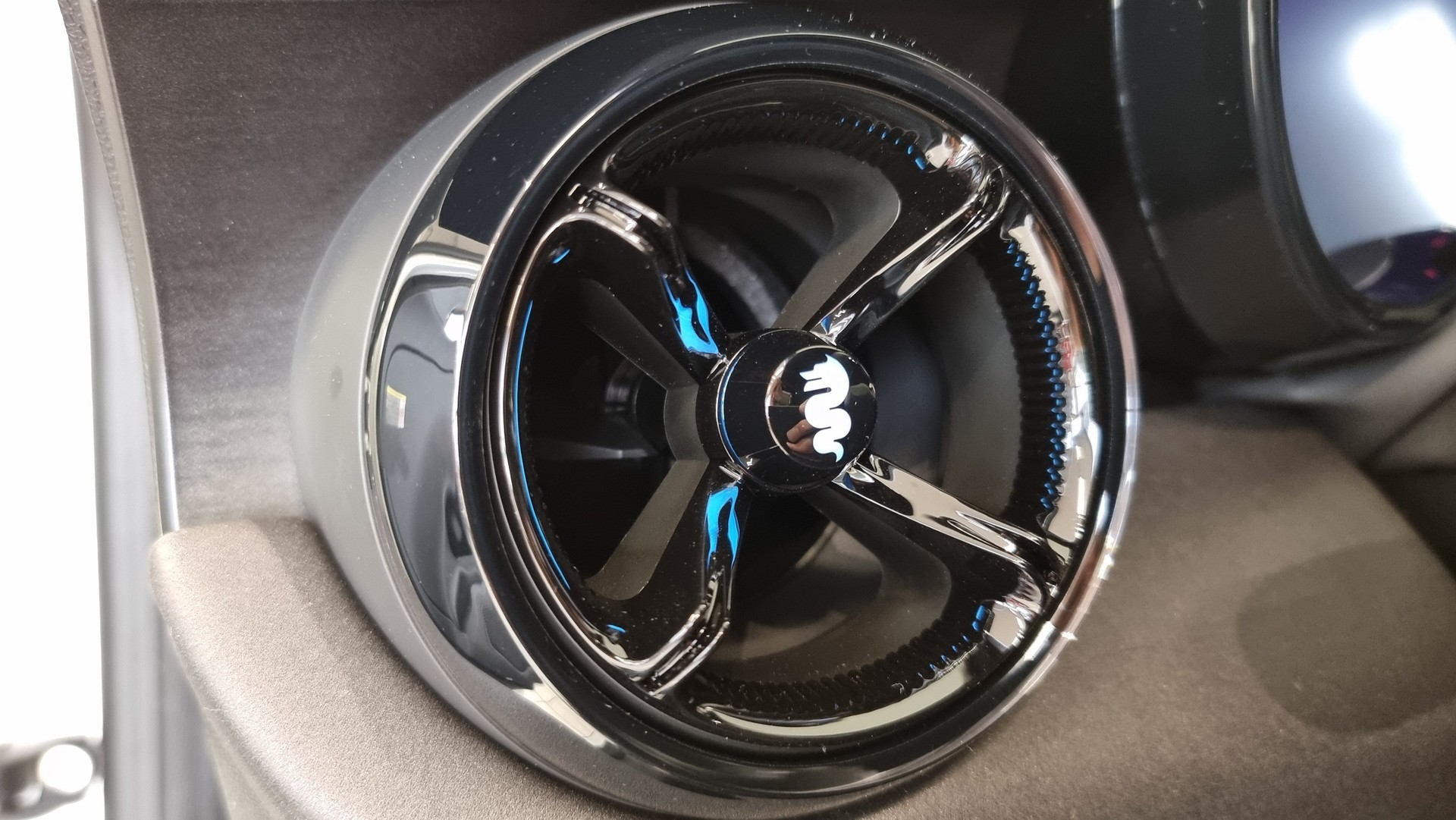 ALFA ROMEO Junior 1.2 Ibrida Speciale-image-9