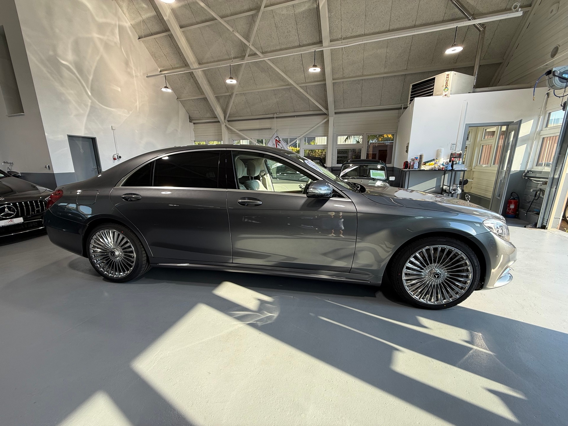 MERCEDES-BENZ S 400 4Matic 7G-Tronic pneus et Jantes Aversus 20’’ Neuf-image-3