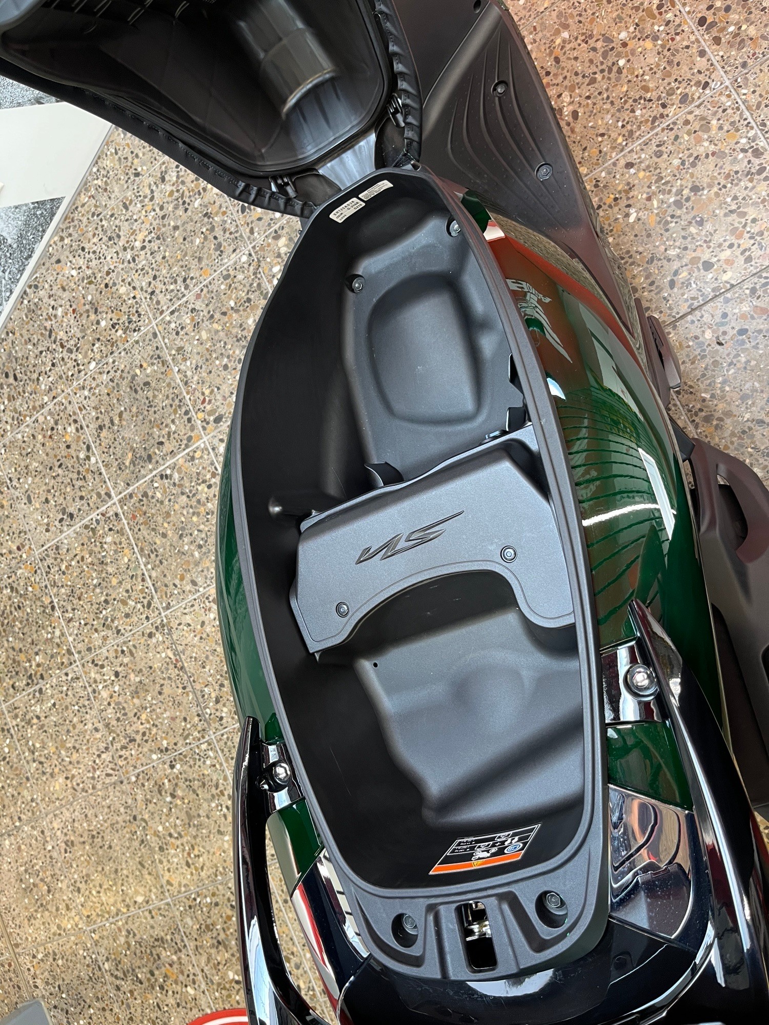 HONDA SH 125 Sporty inkl. Keyless-Case und Windschild-image-5
