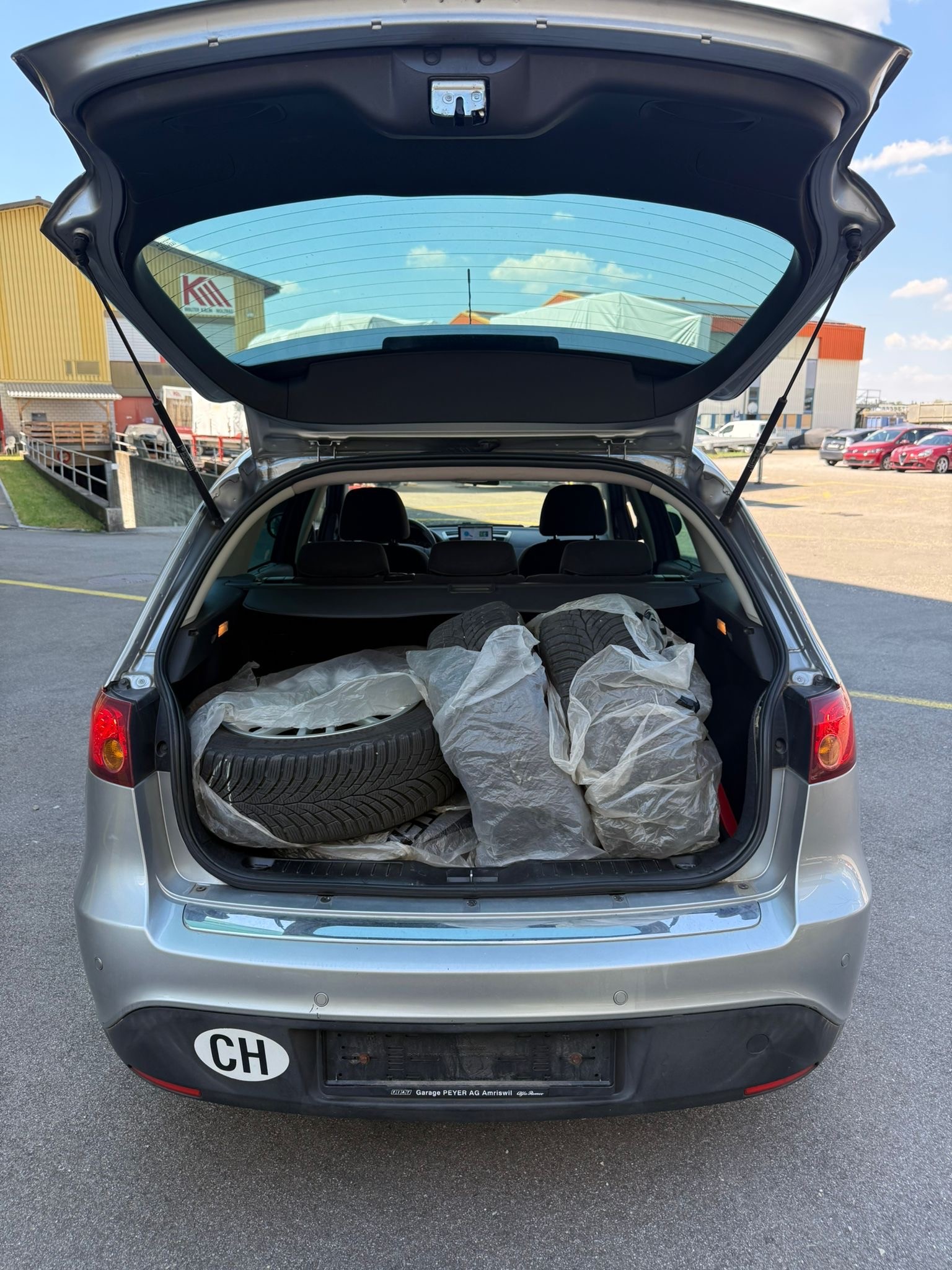 FIAT Croma 1.9 16V JTD Dynamic Automatic-image-14