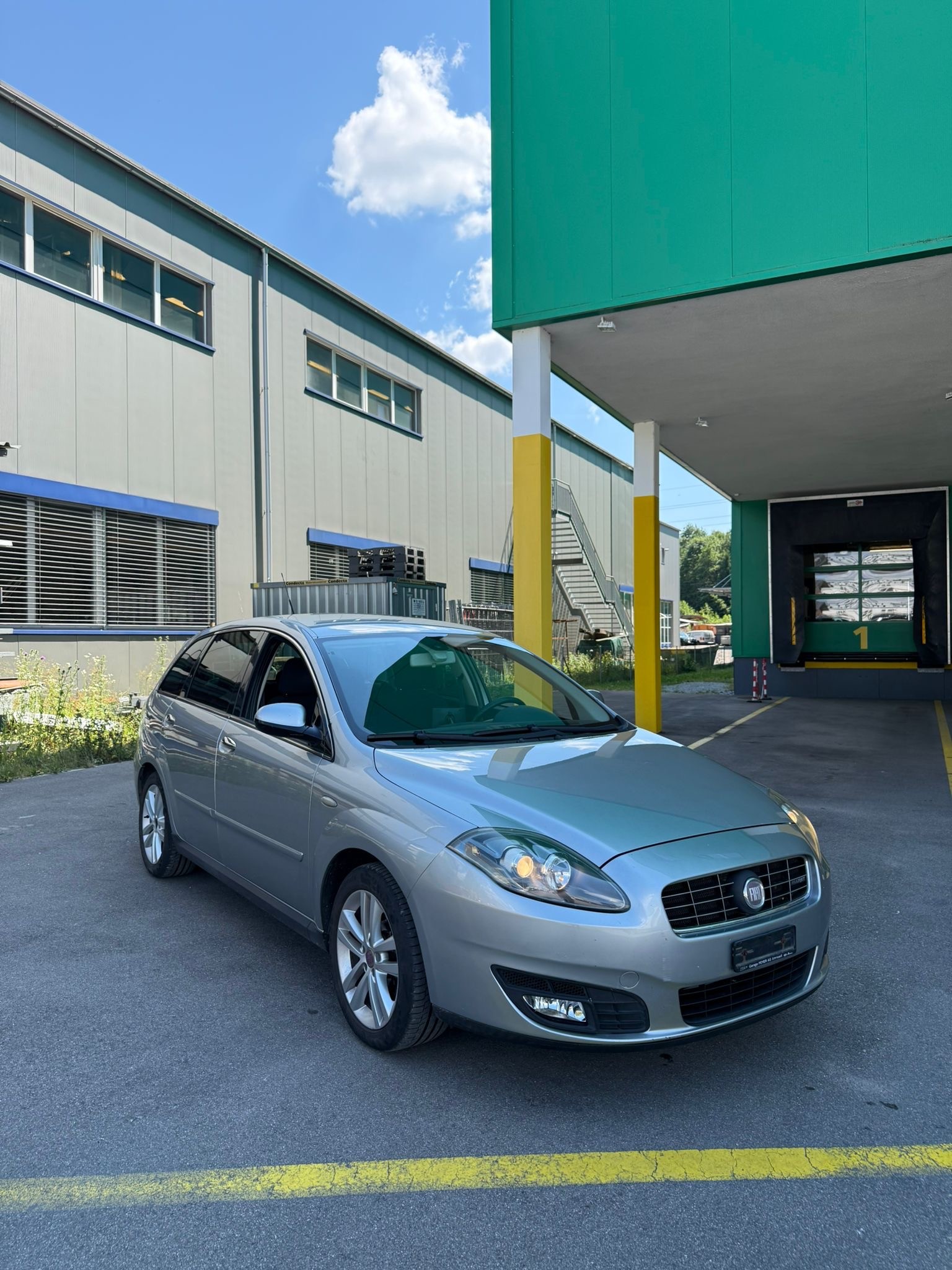FIAT Croma 1.9 16V JTD Dynamic Automatic