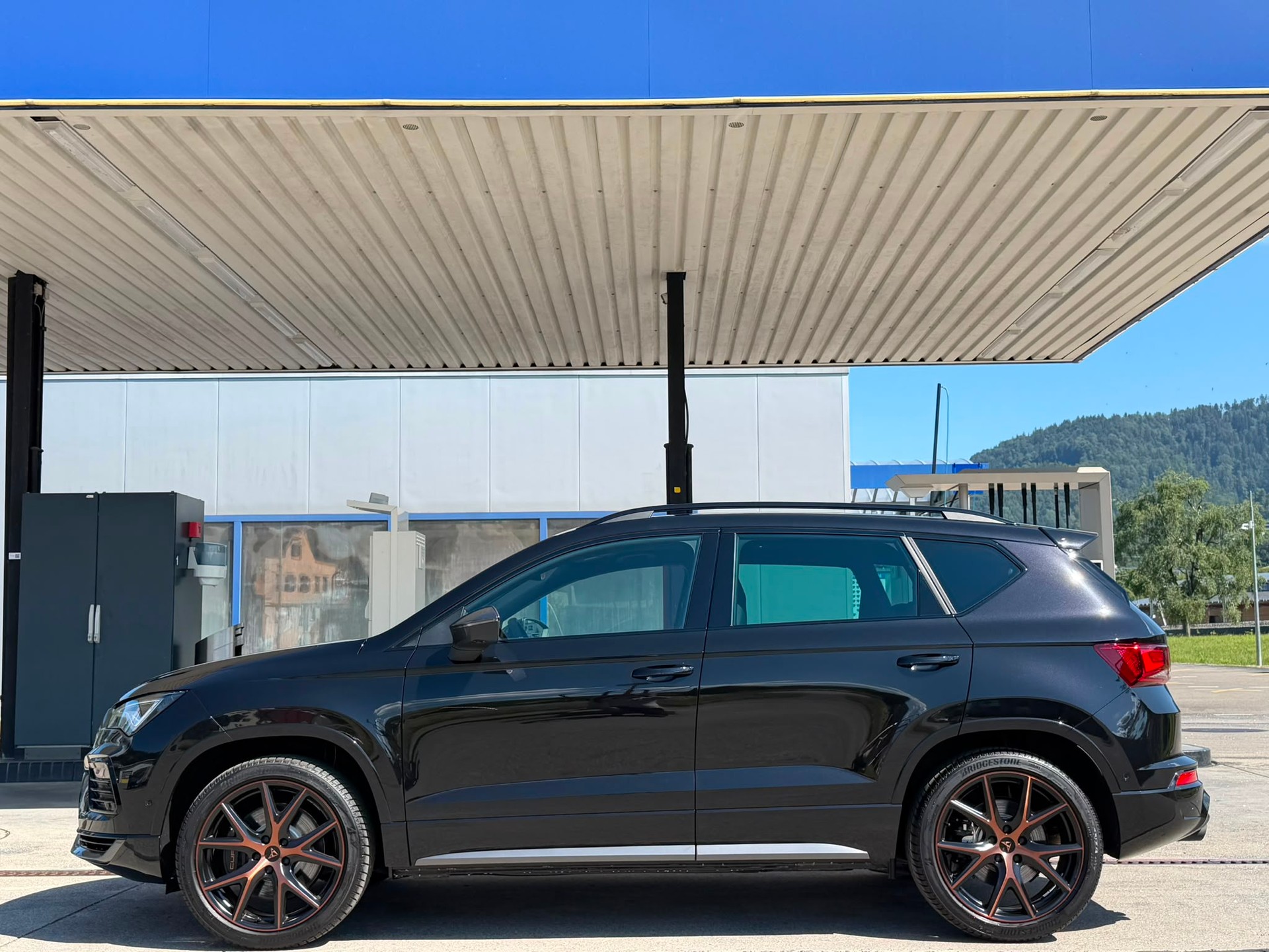 CUPRA Ateca 2.0TSI VZ 4Drive DSG *NEUWAGEN**Top Ausgestattet**Panorama**Assistenzpaket XL**DCC*-showroom-element-3