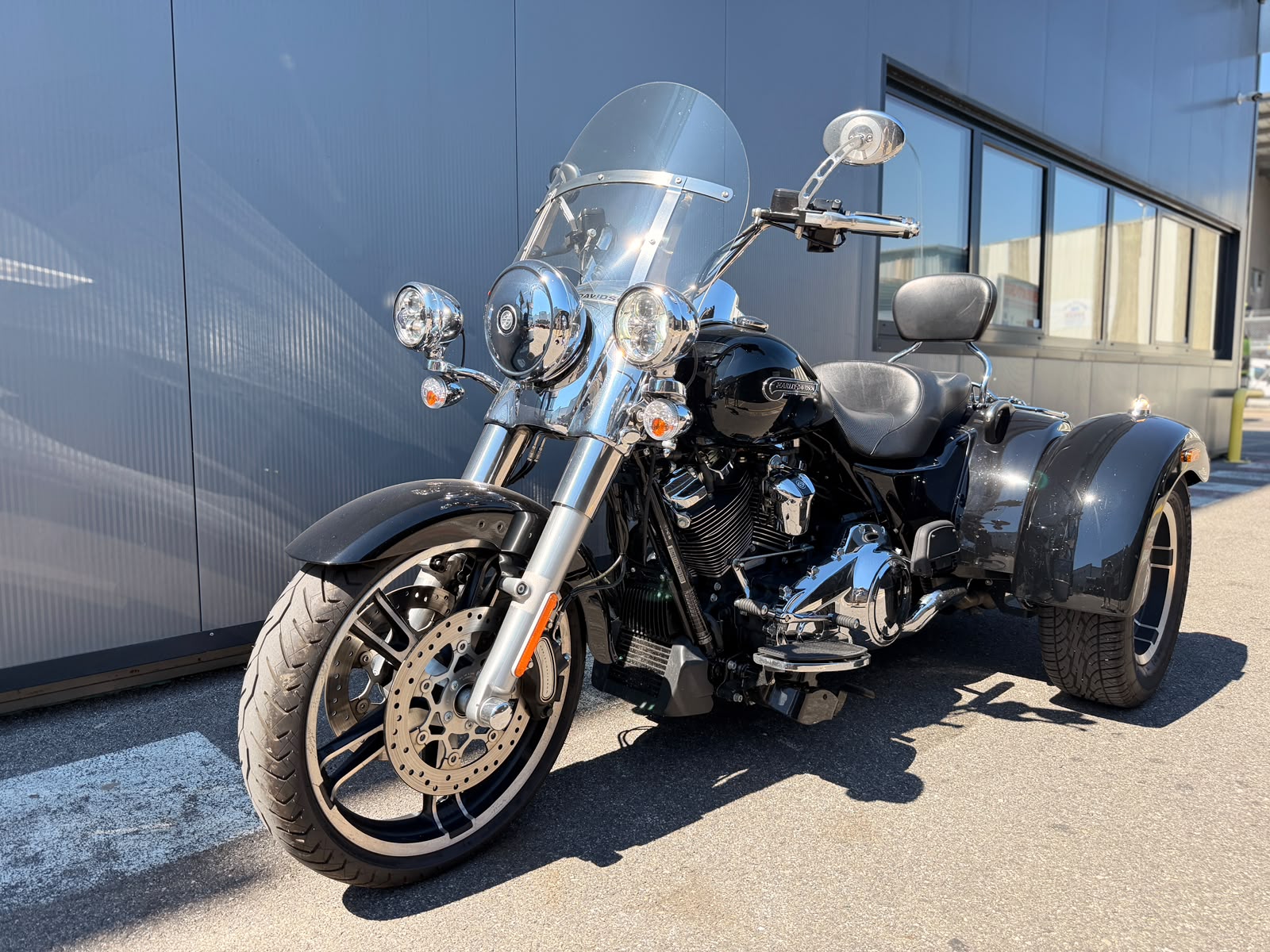HARLEY-DAVIDSON FLRT Freewheeler-image-3