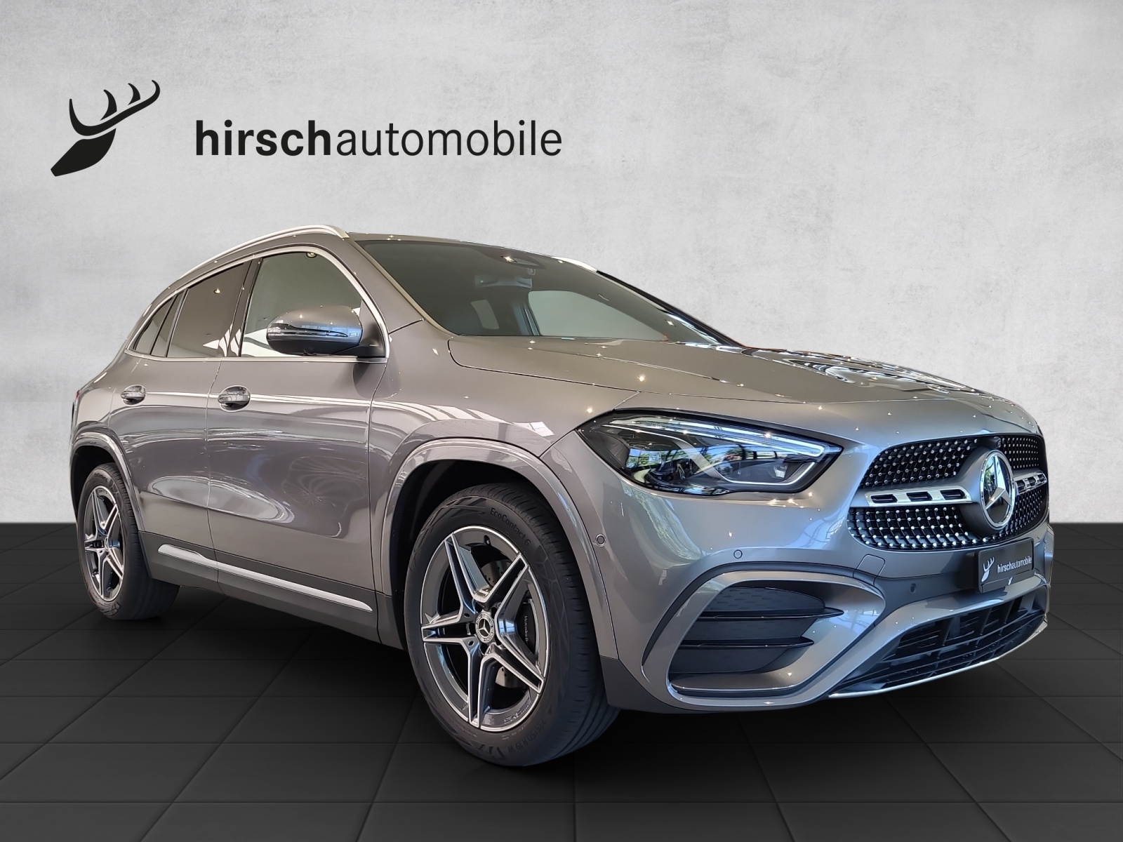 MERCEDES-BENZ GLA 220 4Matic 8G-DCT-image-4