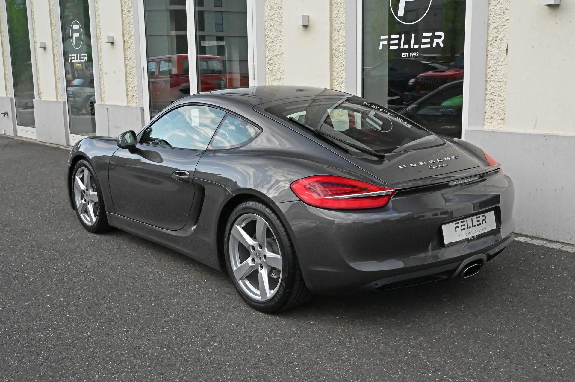 PORSCHE Cayman 2.7 PDK-image-8
