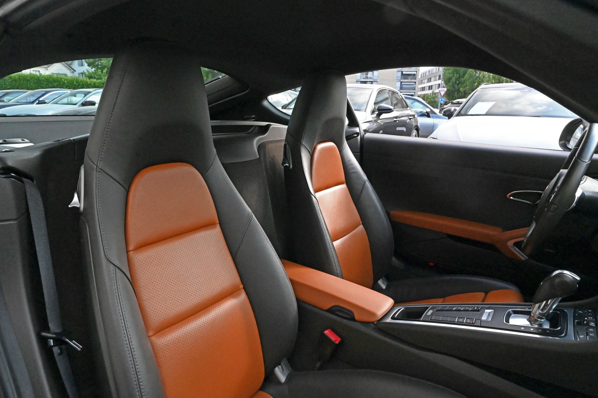 PORSCHE Cayman 2.7 PDK-image-24