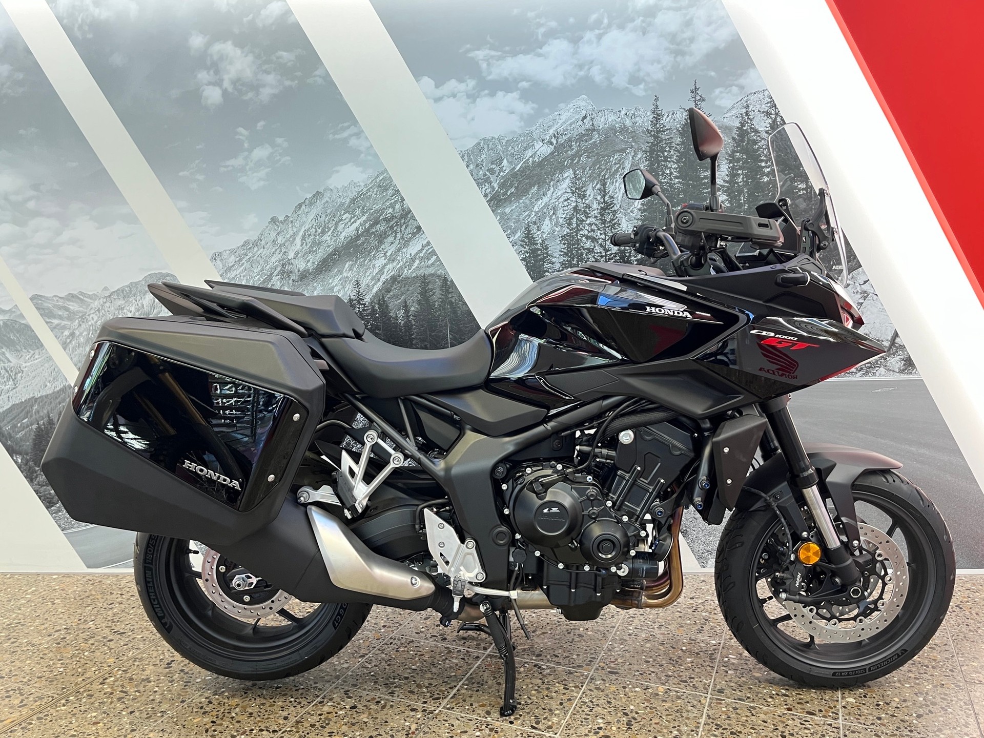 HONDA CB 1000 GT-image-0