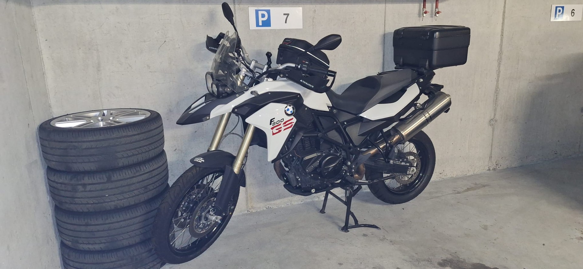 BMW F 800 GS ABS-image-1