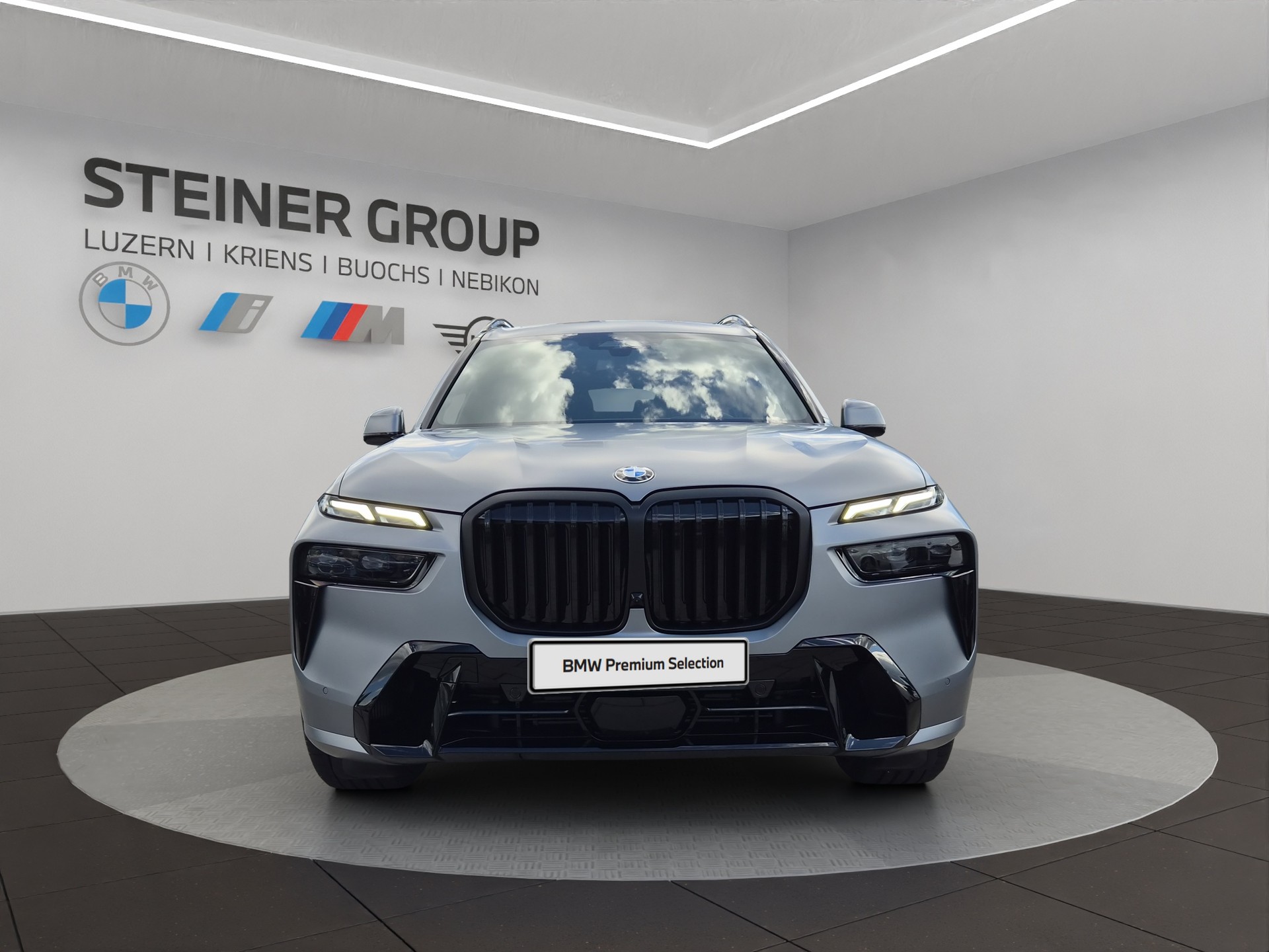 BMW X7 xDrive 48V 40d M Sport Pro Steptronic-showroom-element-1