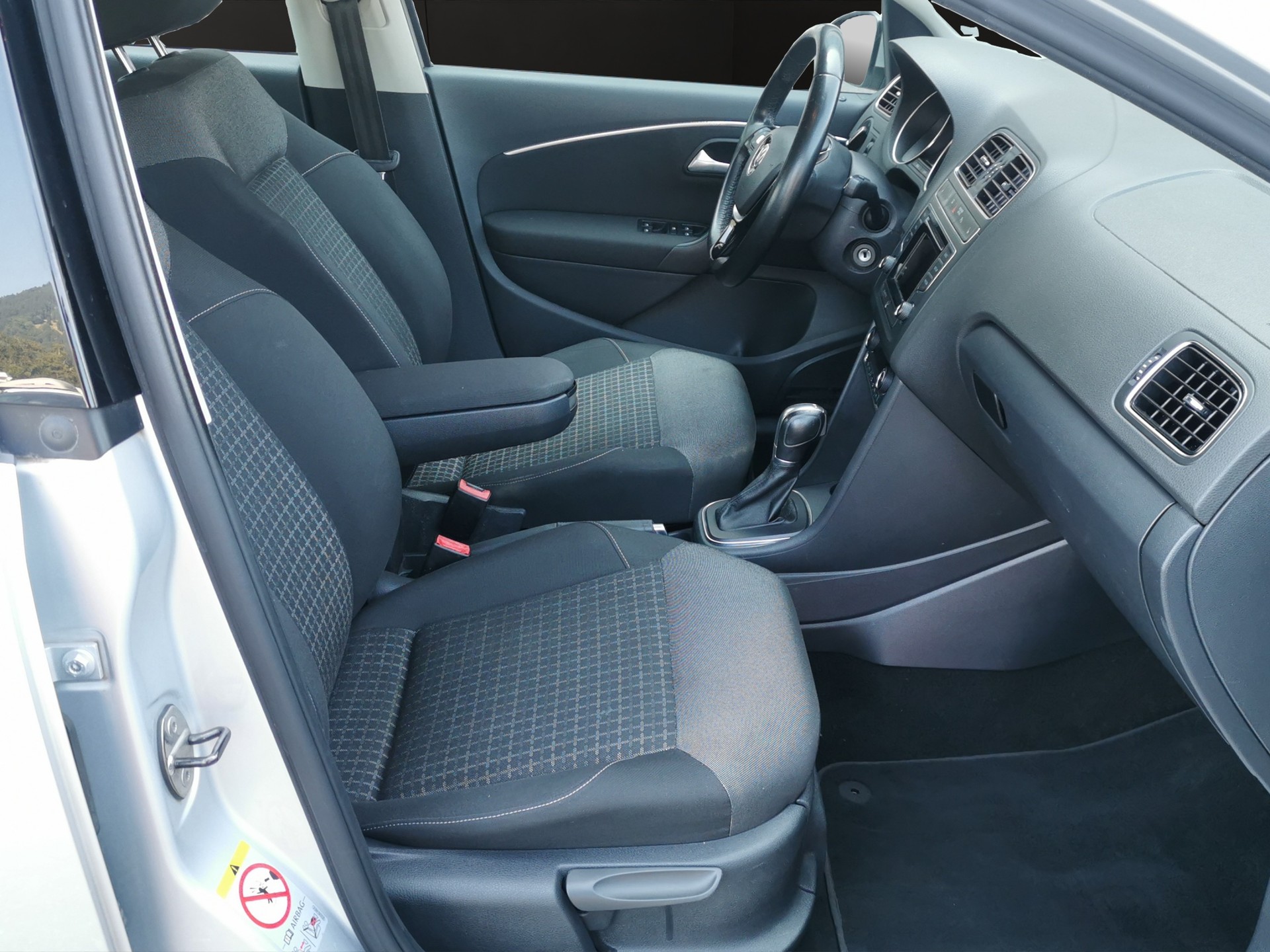 VW Polo 1.2 TSI BMT Comfortline DSG-image-15
