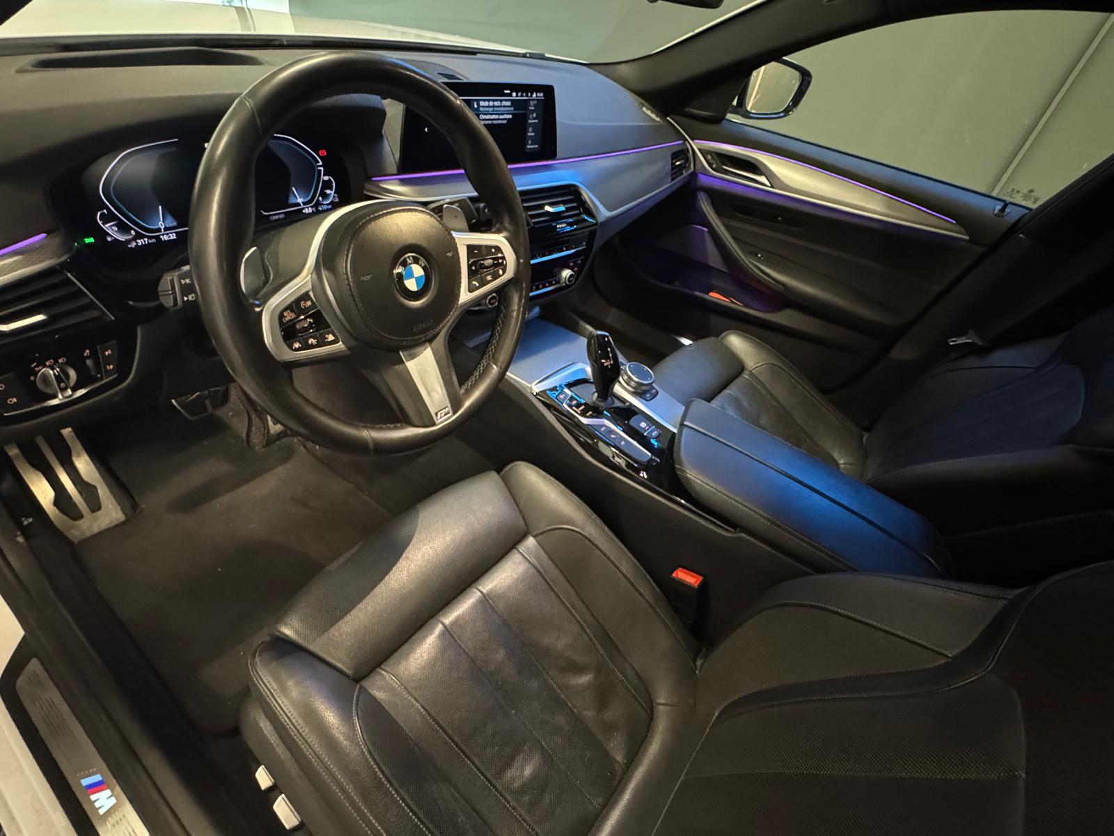 BMW 530e xDrive Pure M Sport Edition Steptronic-showroom-element-1