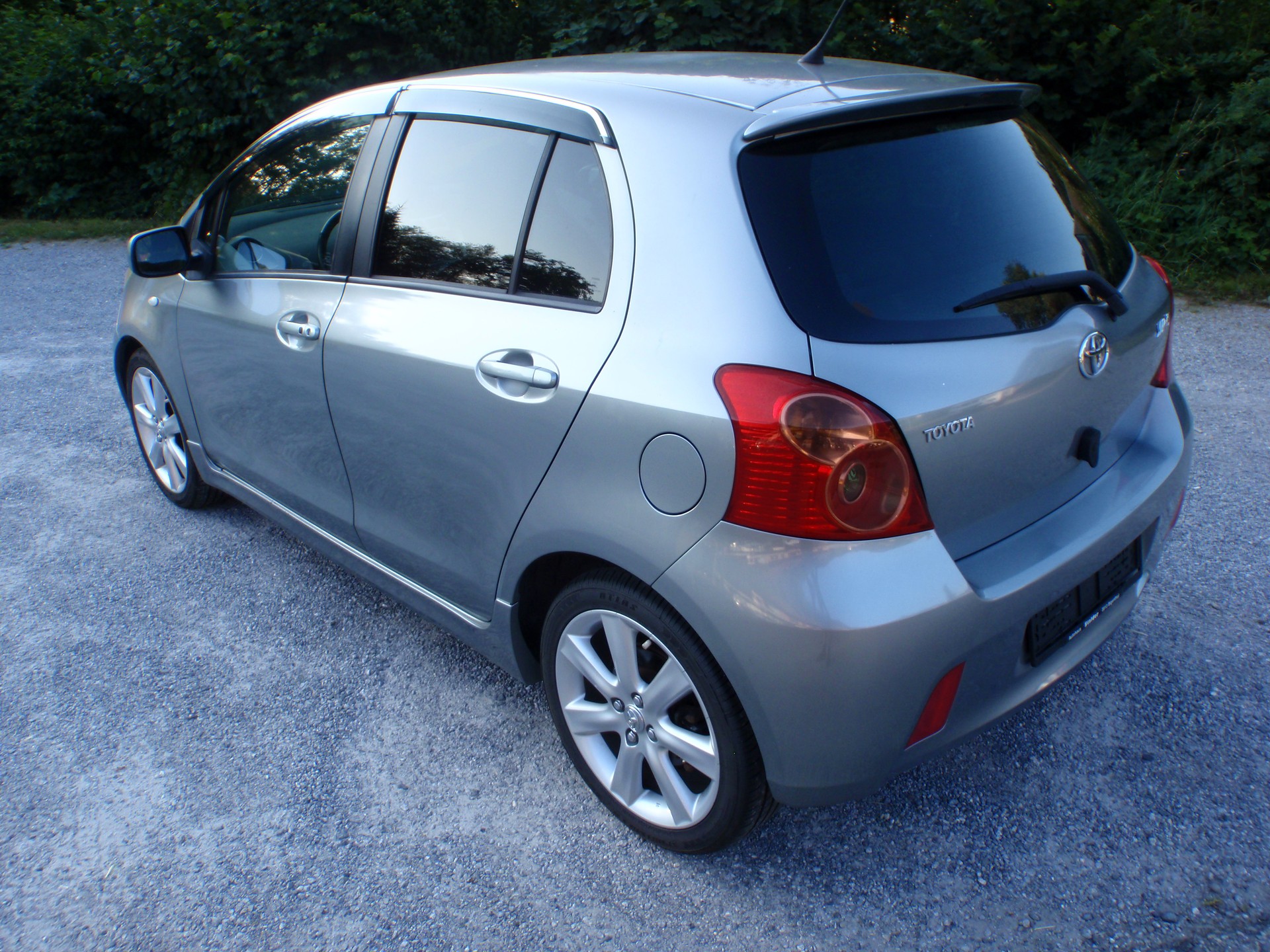 TOYOTA Yaris 1.8 TS-image-5