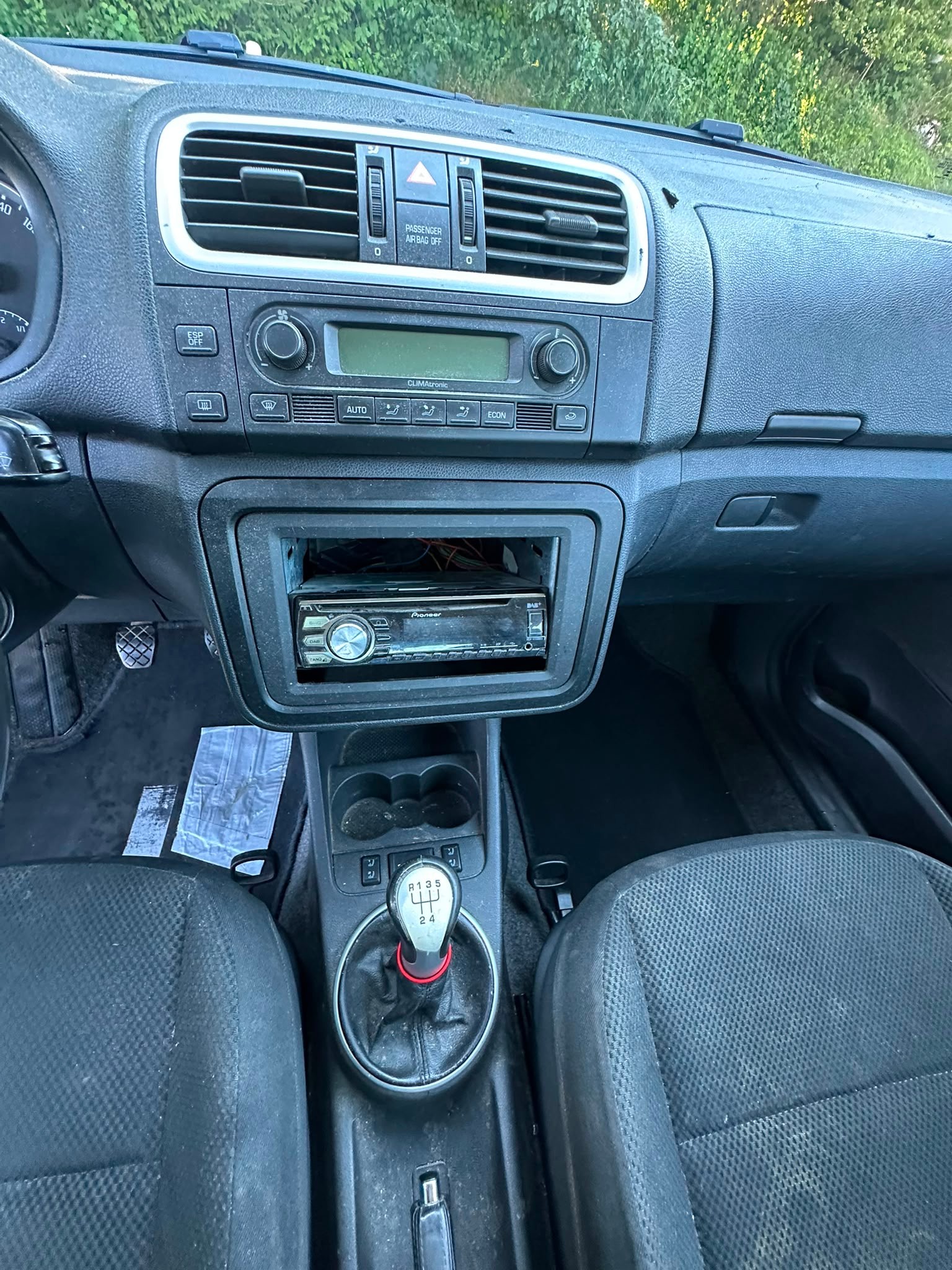 SKODA Roomster 1.9 TDI Style-image-9