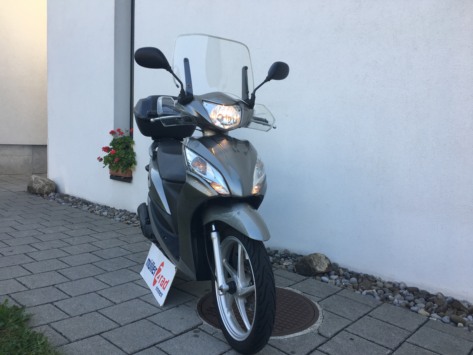 HONDA NSC 110 Vision-showroom-element-2