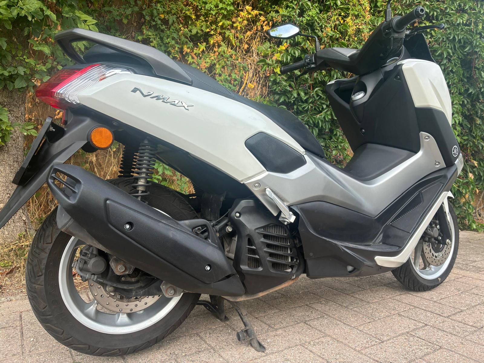 YAMAHA N-Max GPD 125A ABS-image-2