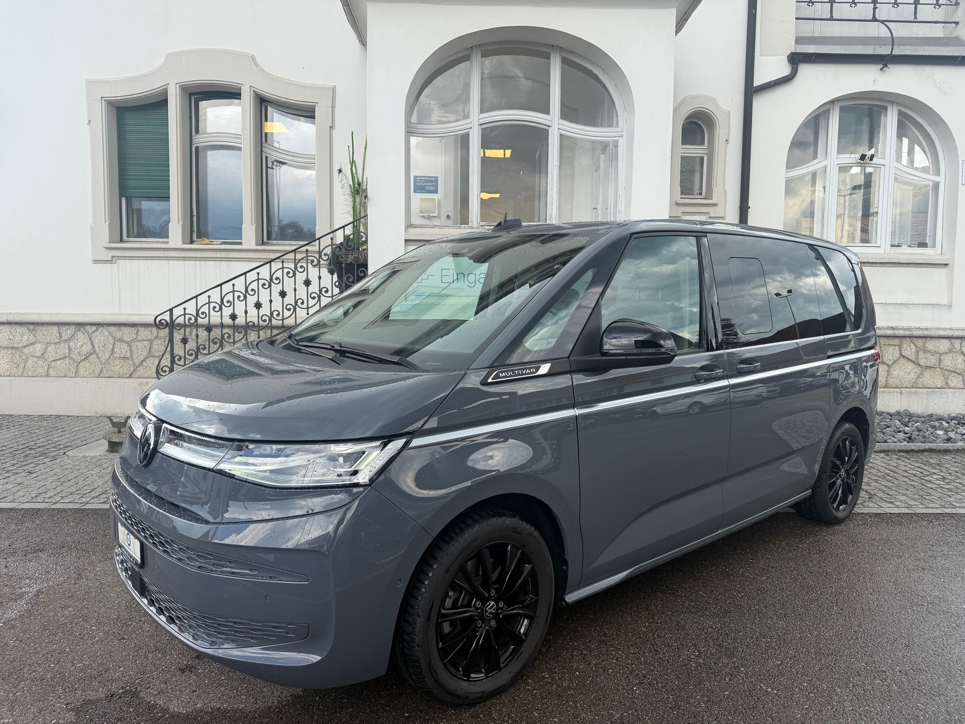 VW Multivan kurz 2.0 TDI Style DSG