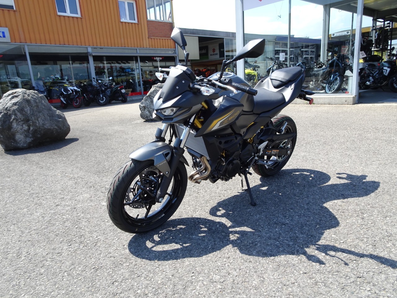 KAWASAKI Z 500-image-3