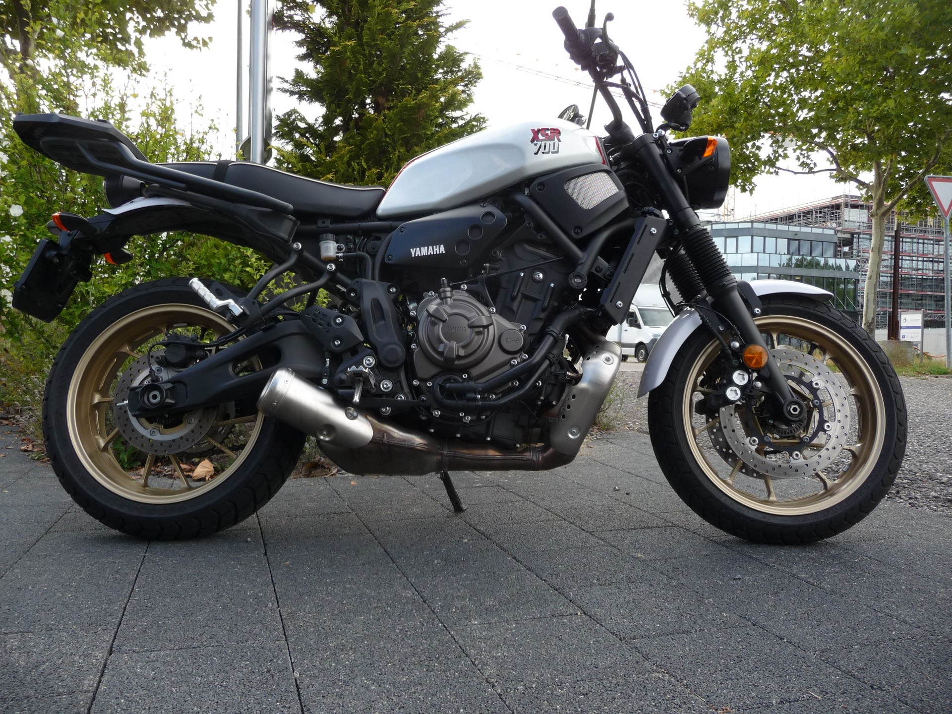 YAMAHA XSR 700 XTribute-image-5