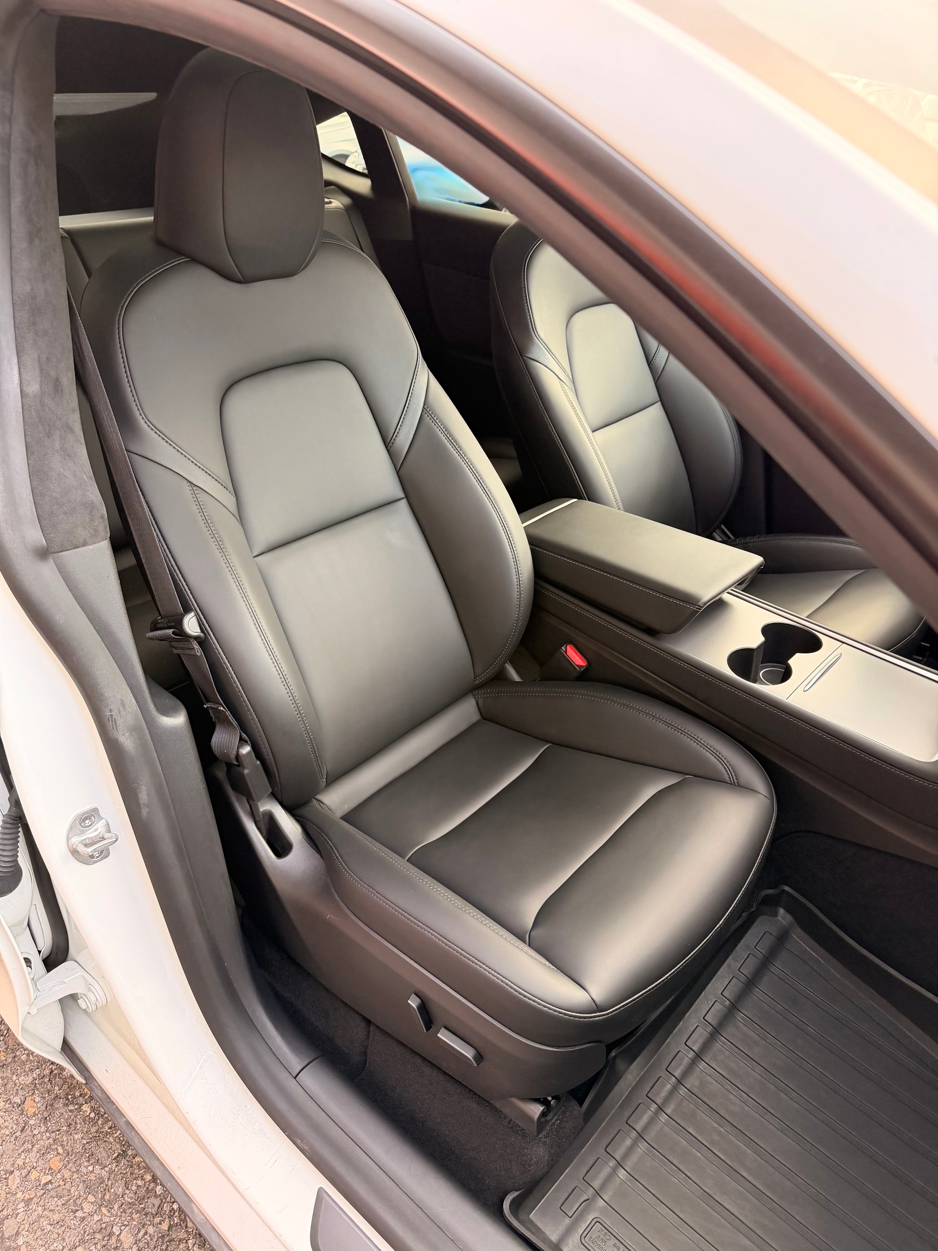 TESLA Model Y Performance-image-17