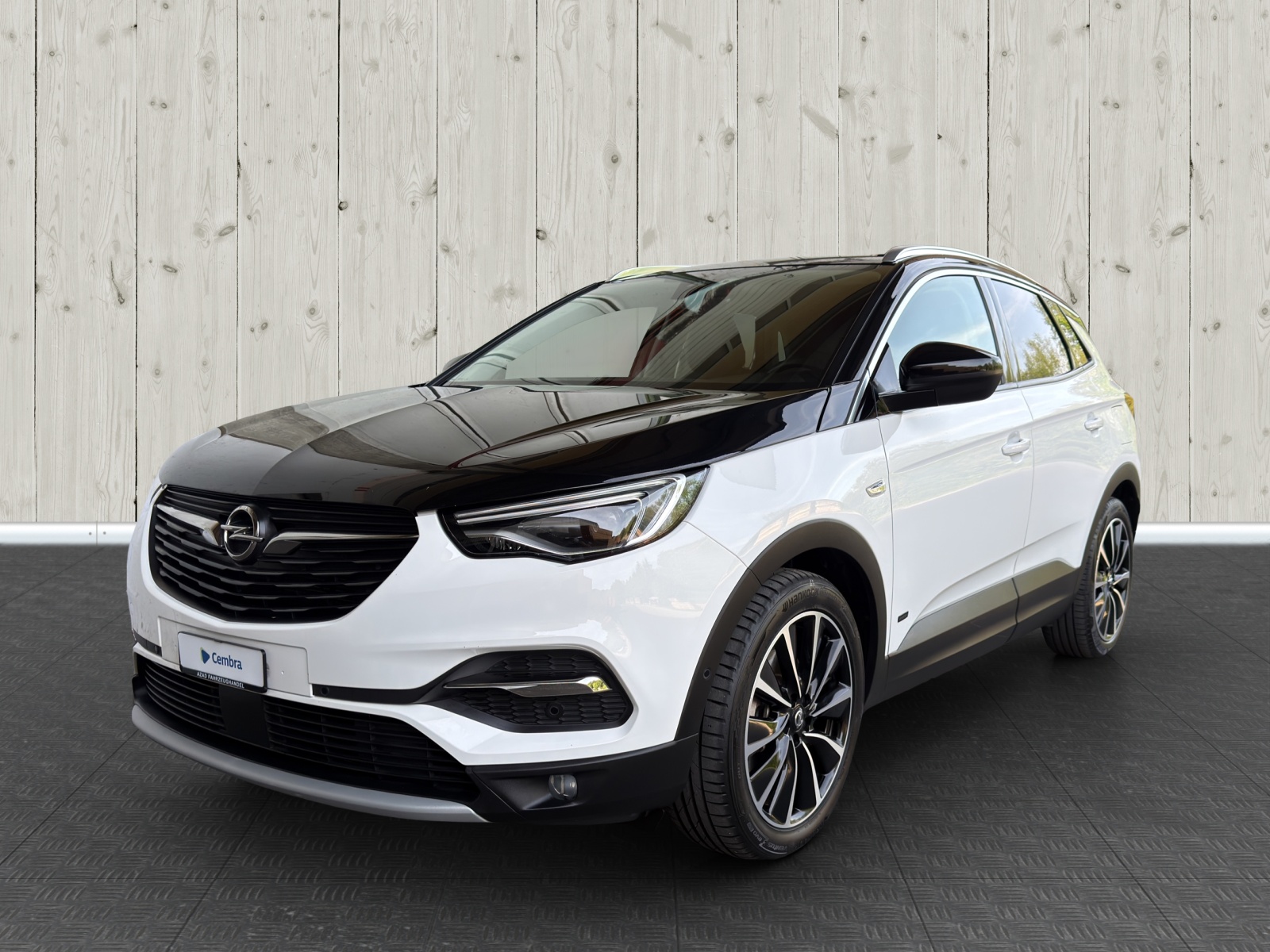 OPEL Grandland X 1.6 Hybrid4 Excellence Automatik-image-2