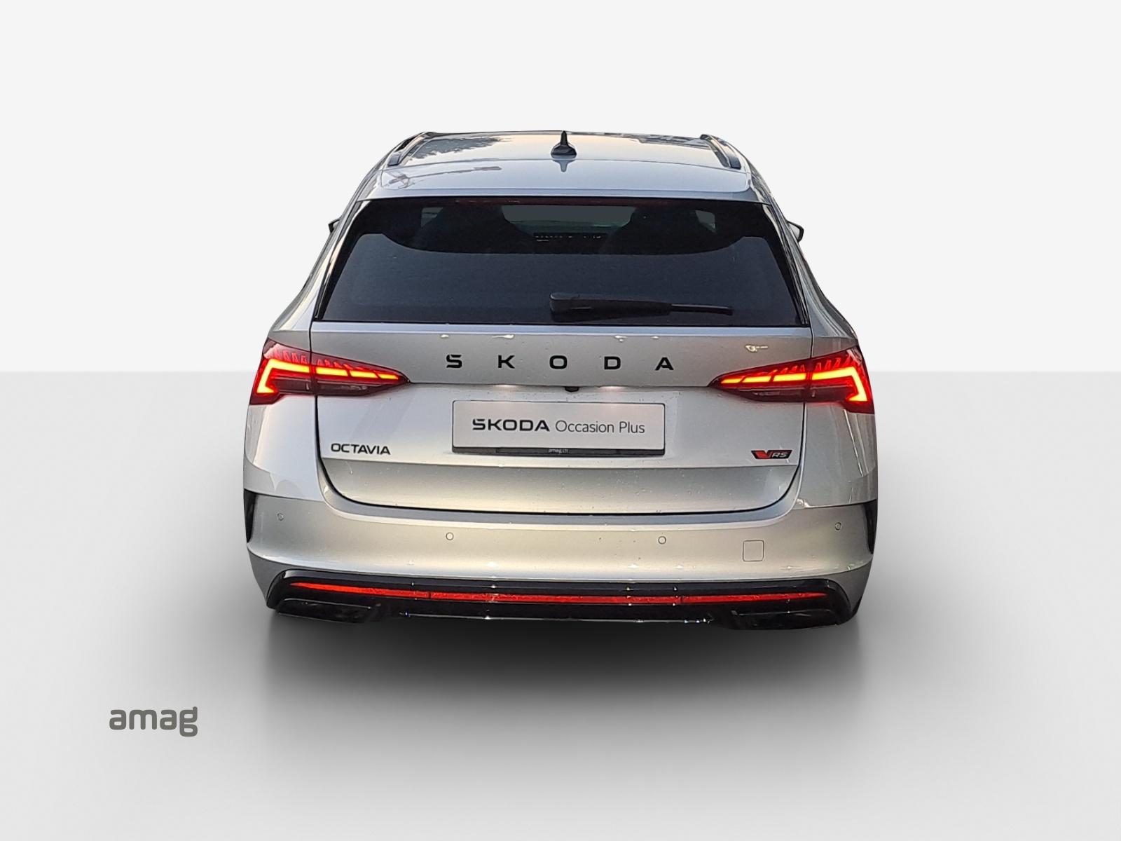 SKODA Octavia Combi 2.0 TSI DSG RS-showroom-element-3