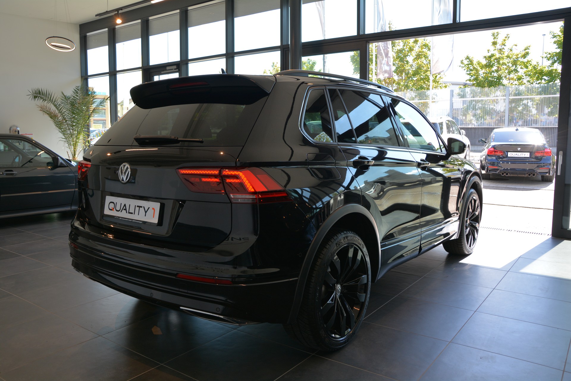 VW Tiguan 2.0TSI Highline 4Motion DSG-image-6