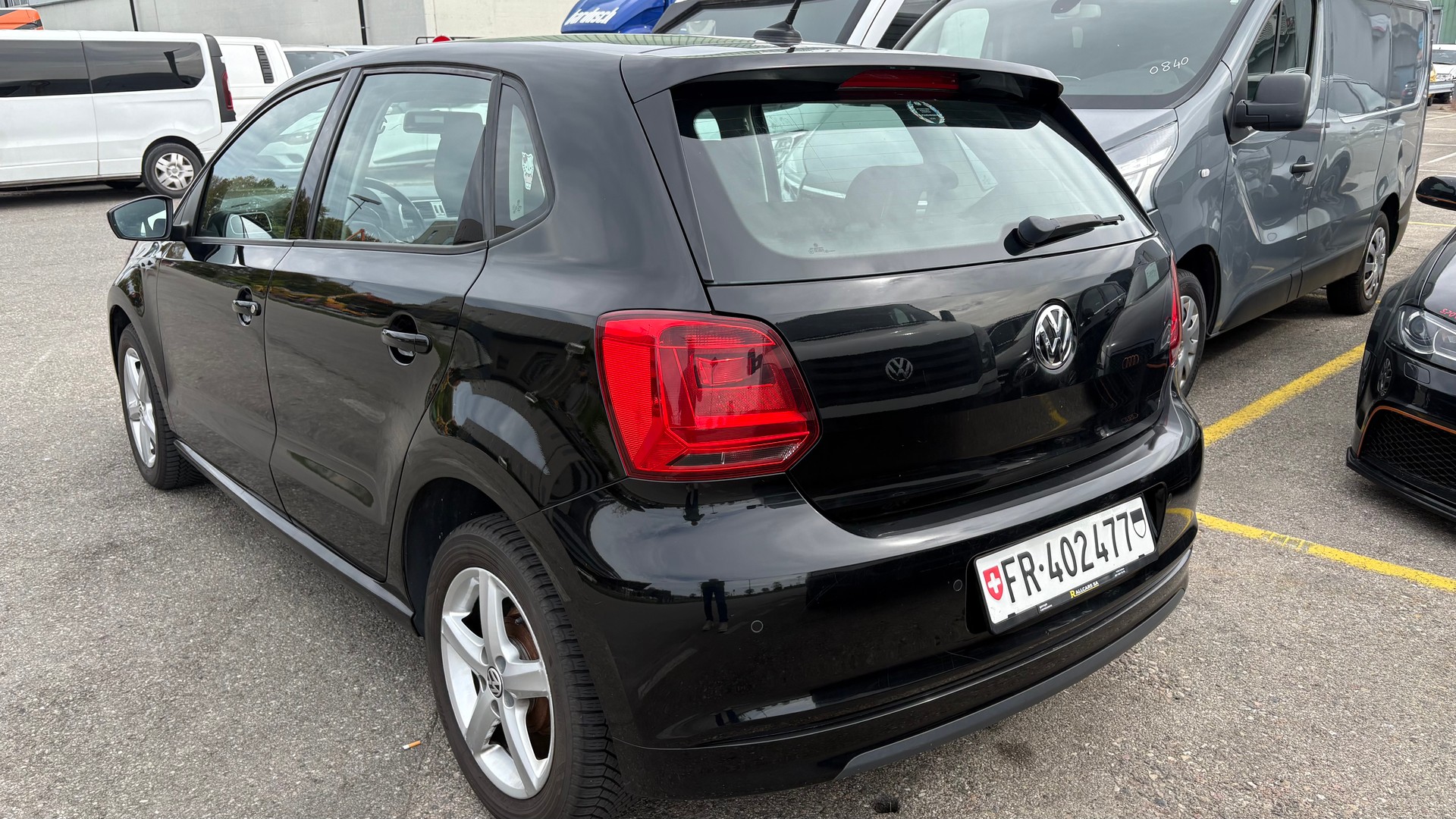 VW Polo 1.4 TDI BlueMotion Trendline-image-10