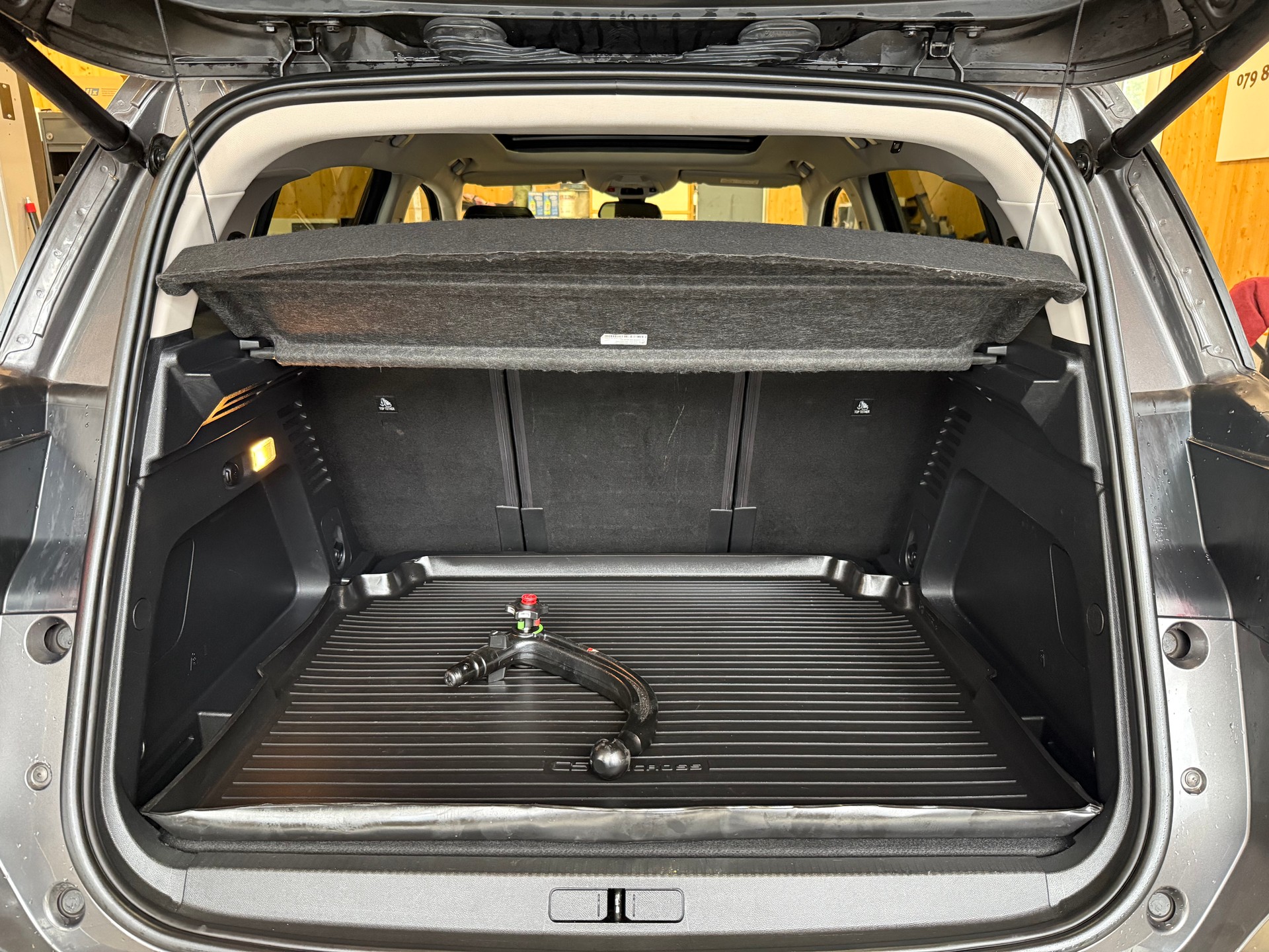 CITROEN C5 Aircross 1.6i PureTech Shine EAT8-image-15
