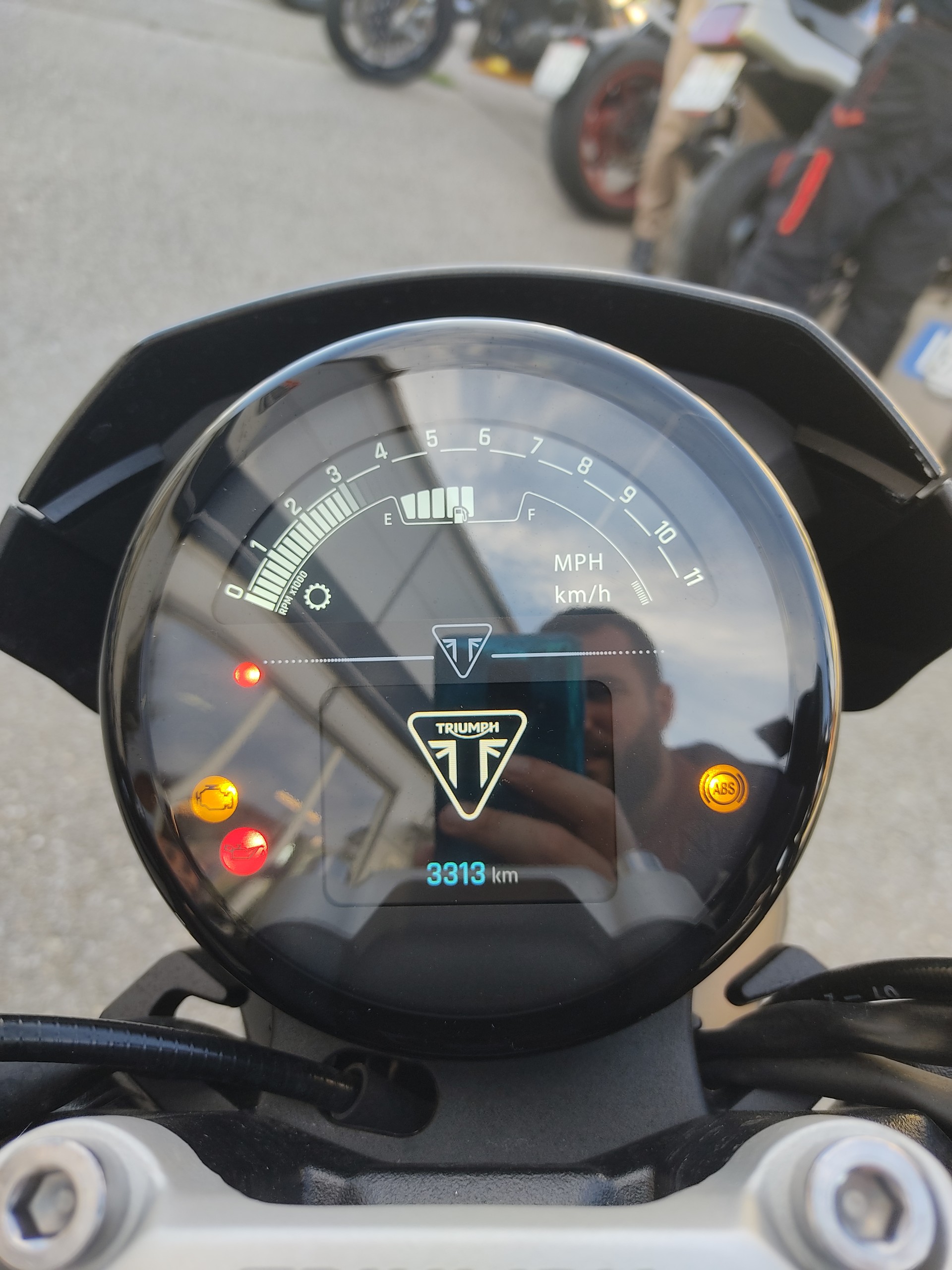 TRIUMPH Trident 660-image-7
