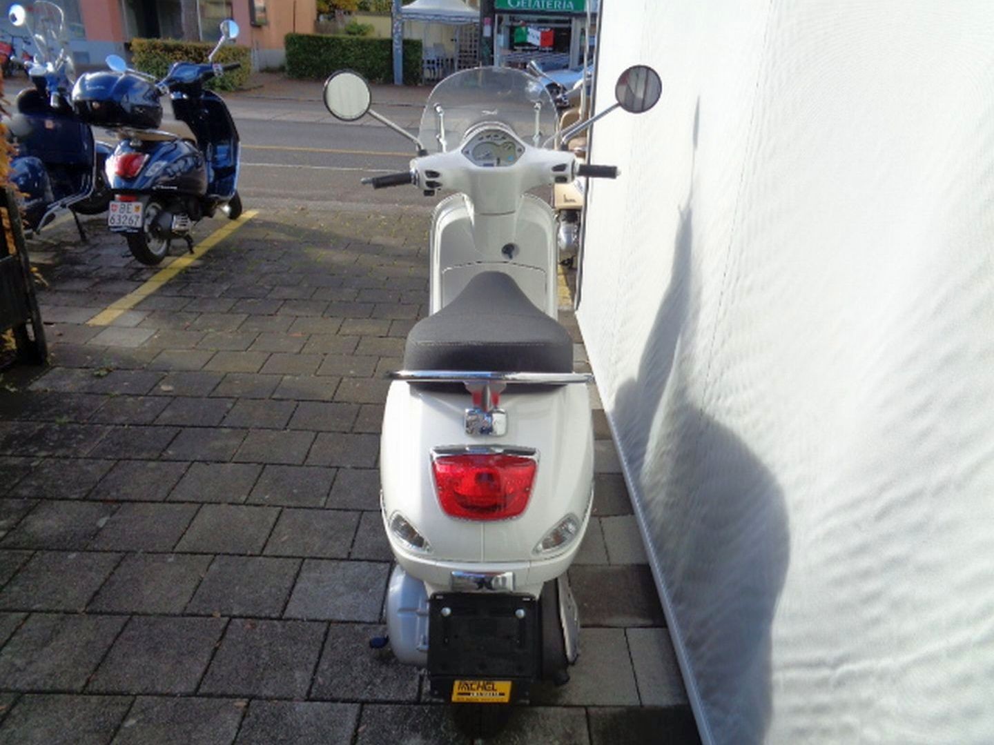PIAGGIO VESPA LX 125 3VIE-image-4