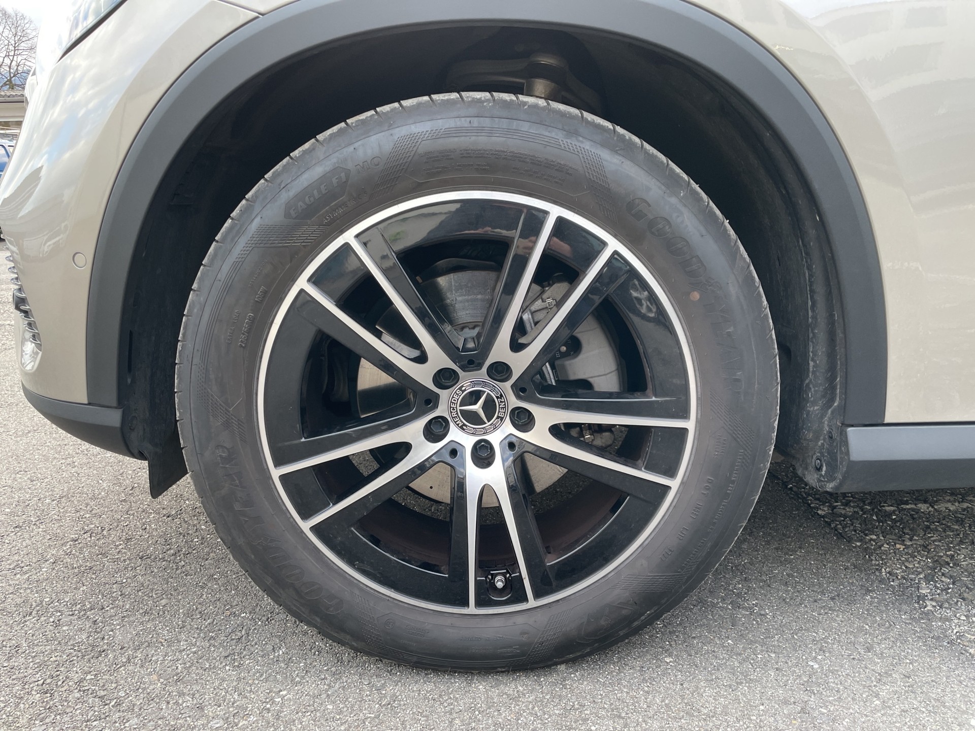 MERCEDES-BENZ GLC 220 d 4M 9G-Tronic-image-6