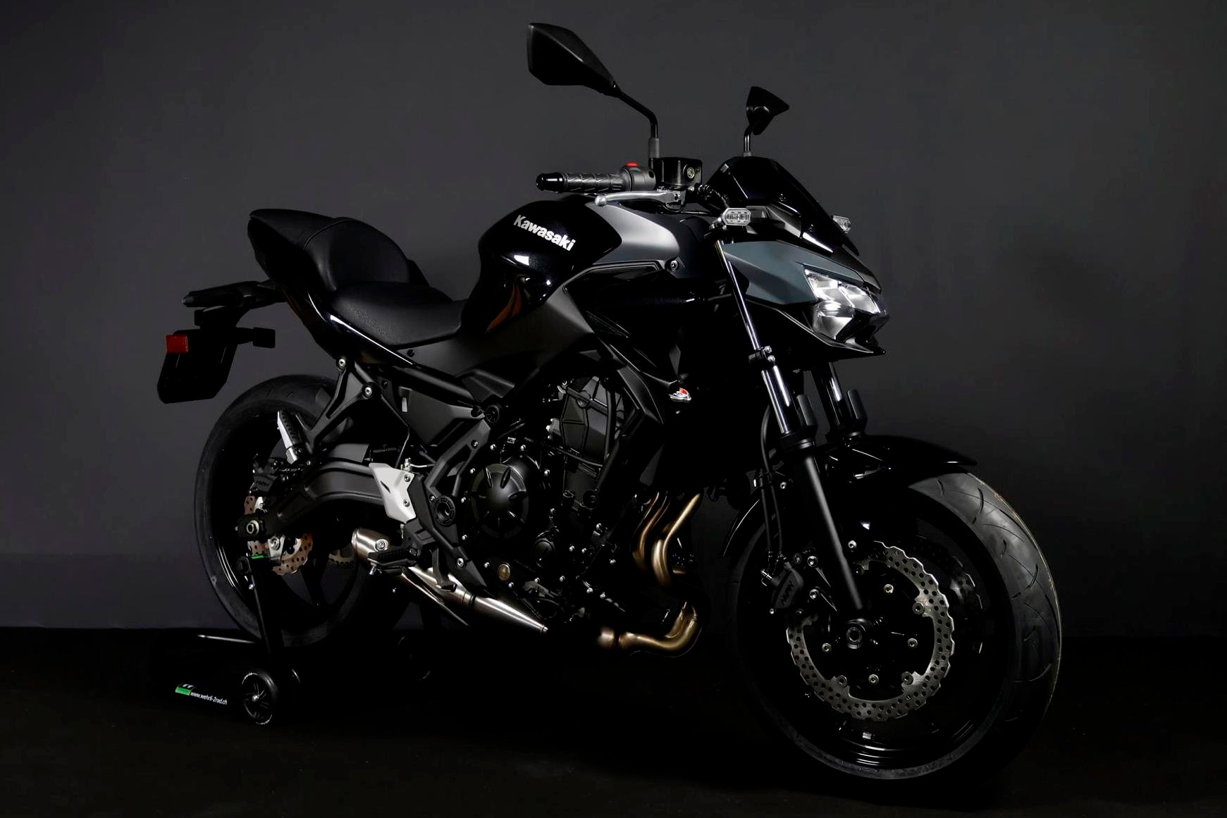KAWASAKI Z 650 (50/35 KW) Mono-image-1