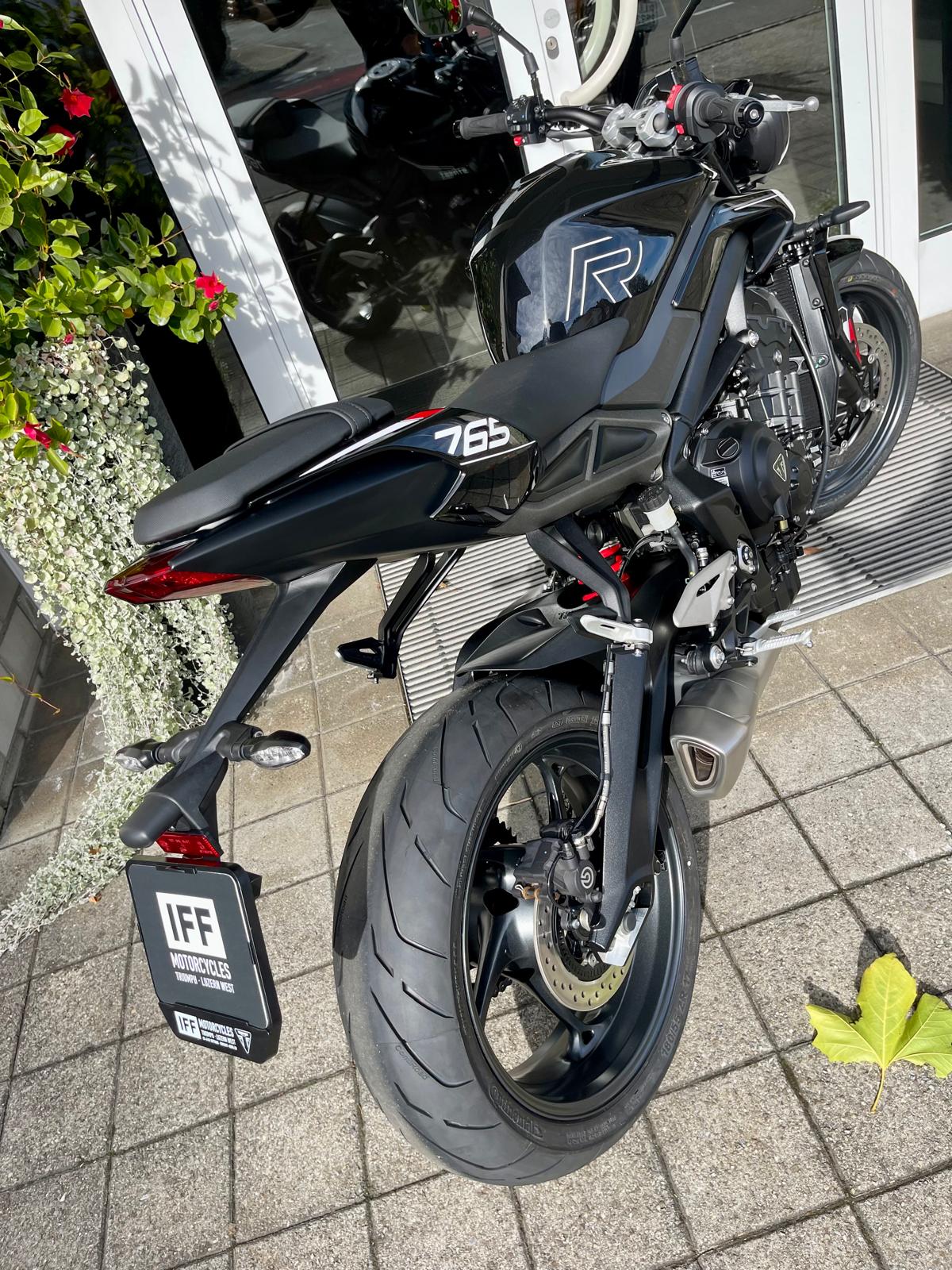 TRIUMPH Street Triple 765 R A2-image-9