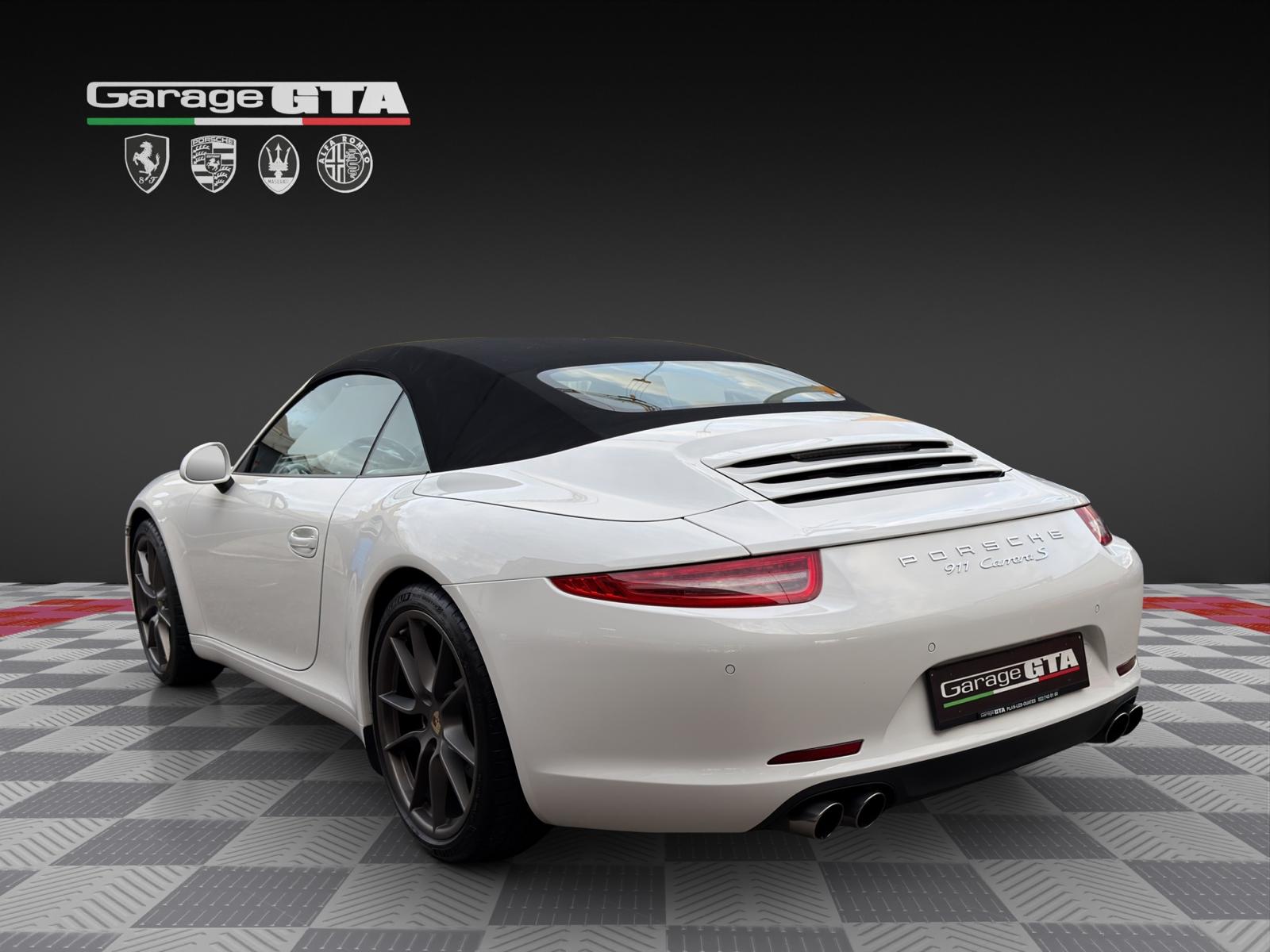PORSCHE 911 Cabrio Carrera S PDK-showroom-element-2