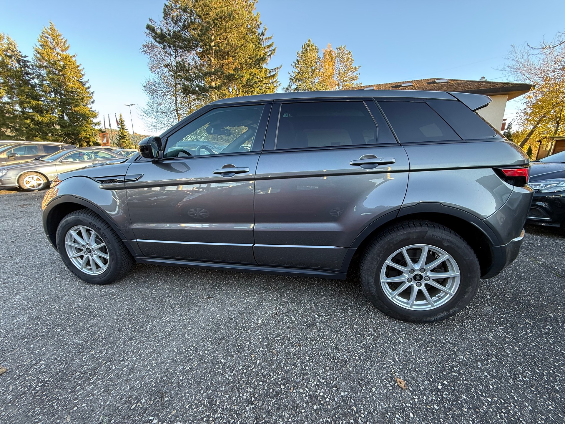 LAND ROVER Range Rover Evoque 2.0 Si4 HSE AT9-image-7