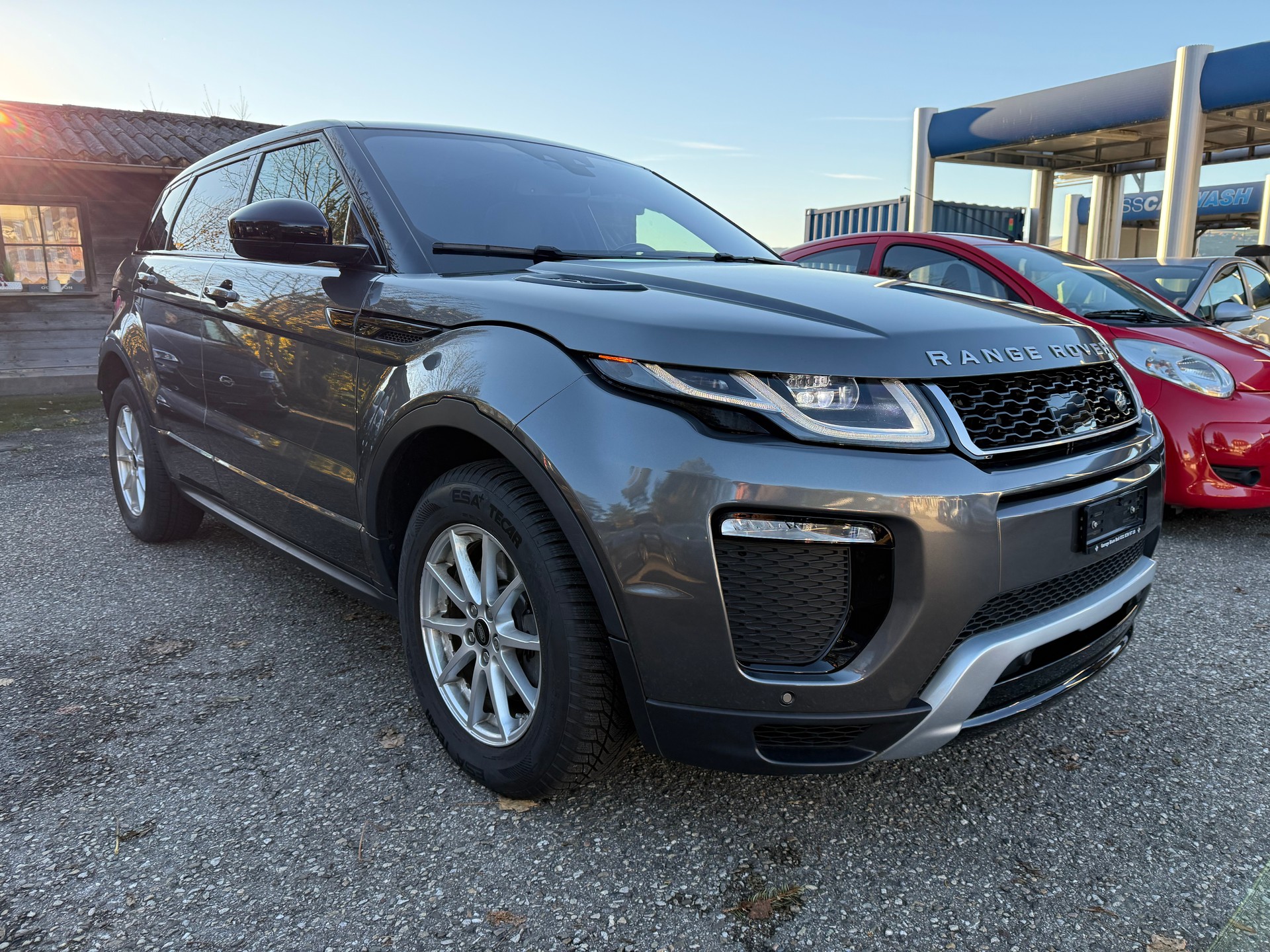 LAND ROVER Range Rover Evoque 2.0 Si4 HSE AT9-image-2