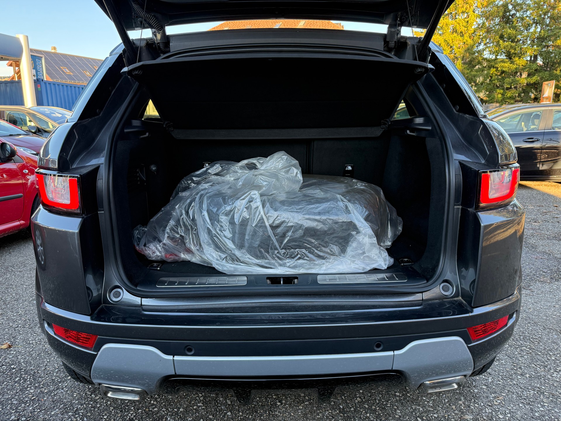 LAND ROVER Range Rover Evoque 2.0 Si4 HSE AT9-image-14