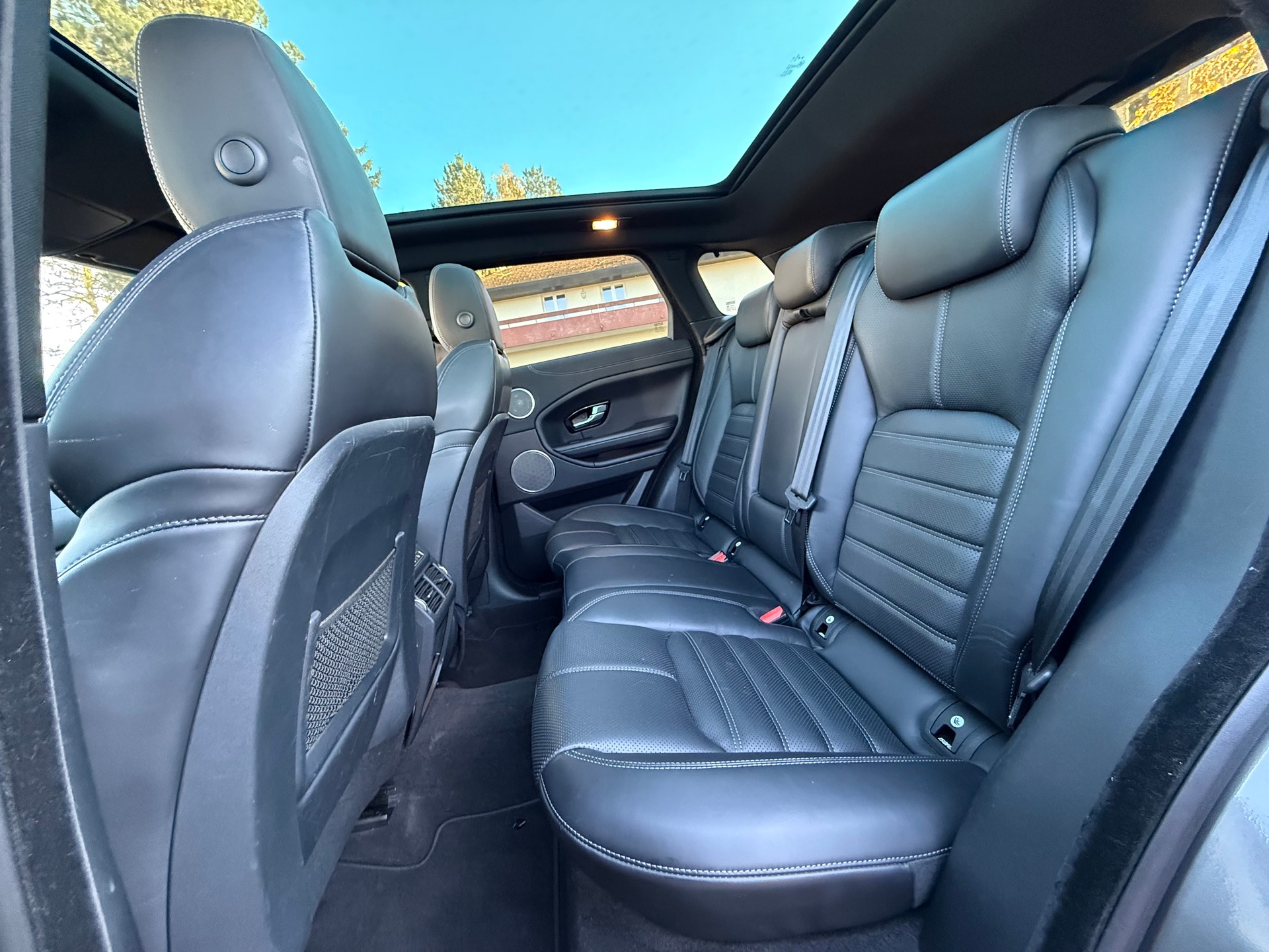 LAND ROVER Range Rover Evoque 2.0 Si4 HSE AT9-image-13