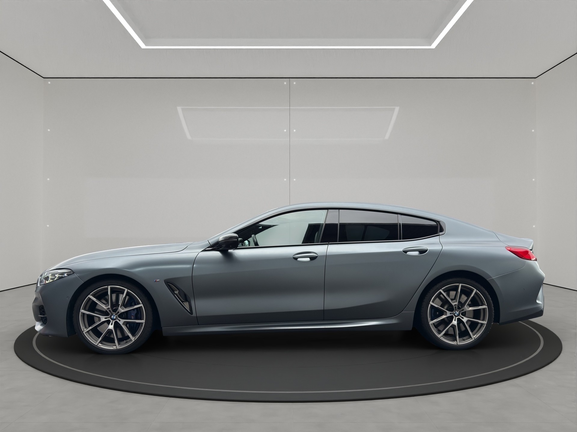 BMW M850i xDrive Steptronic-image-2