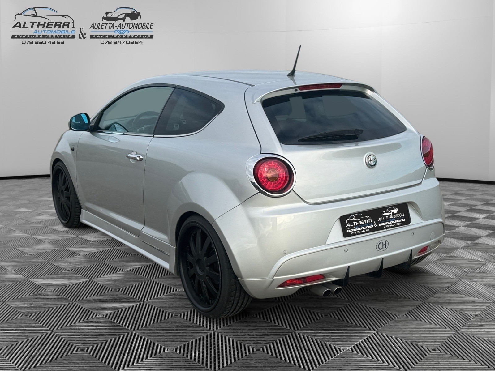 ALFA ROMEO MiTo 1.4 TB Distinctive-showroom-element-3