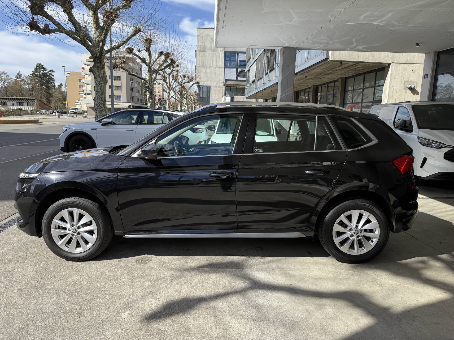 SKODA Kamiq 1.0 TSI Style DSG-showroom-element-1