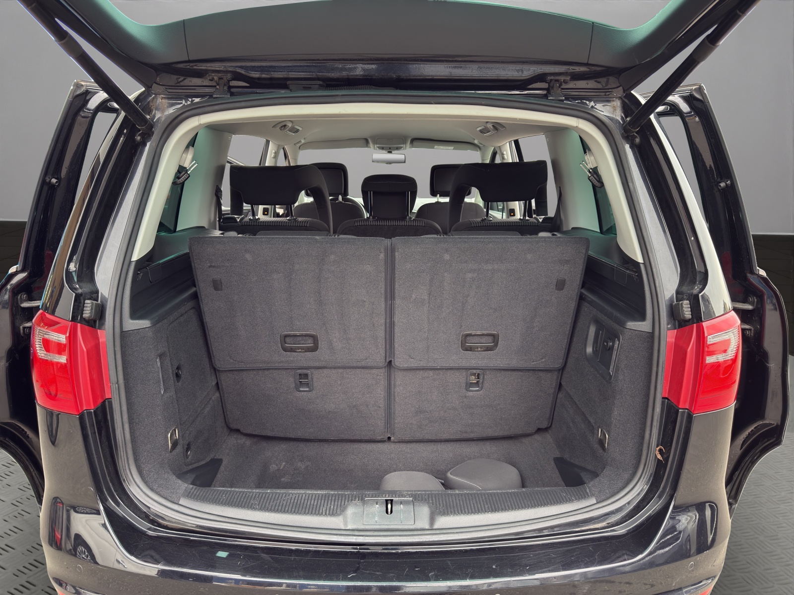 SEAT Alhambra 2.0 TDI Reference ITECH 4x4-image-18