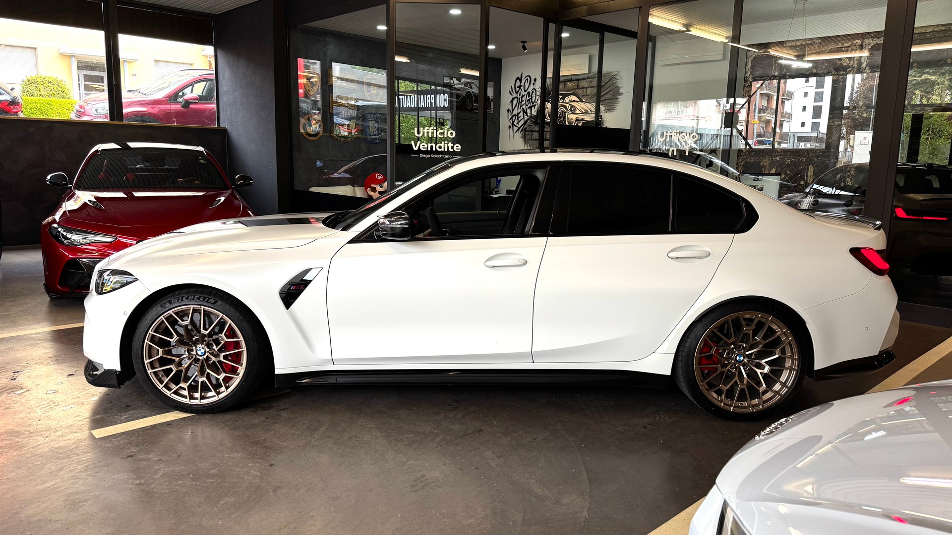 BMW M3 CS-image-2